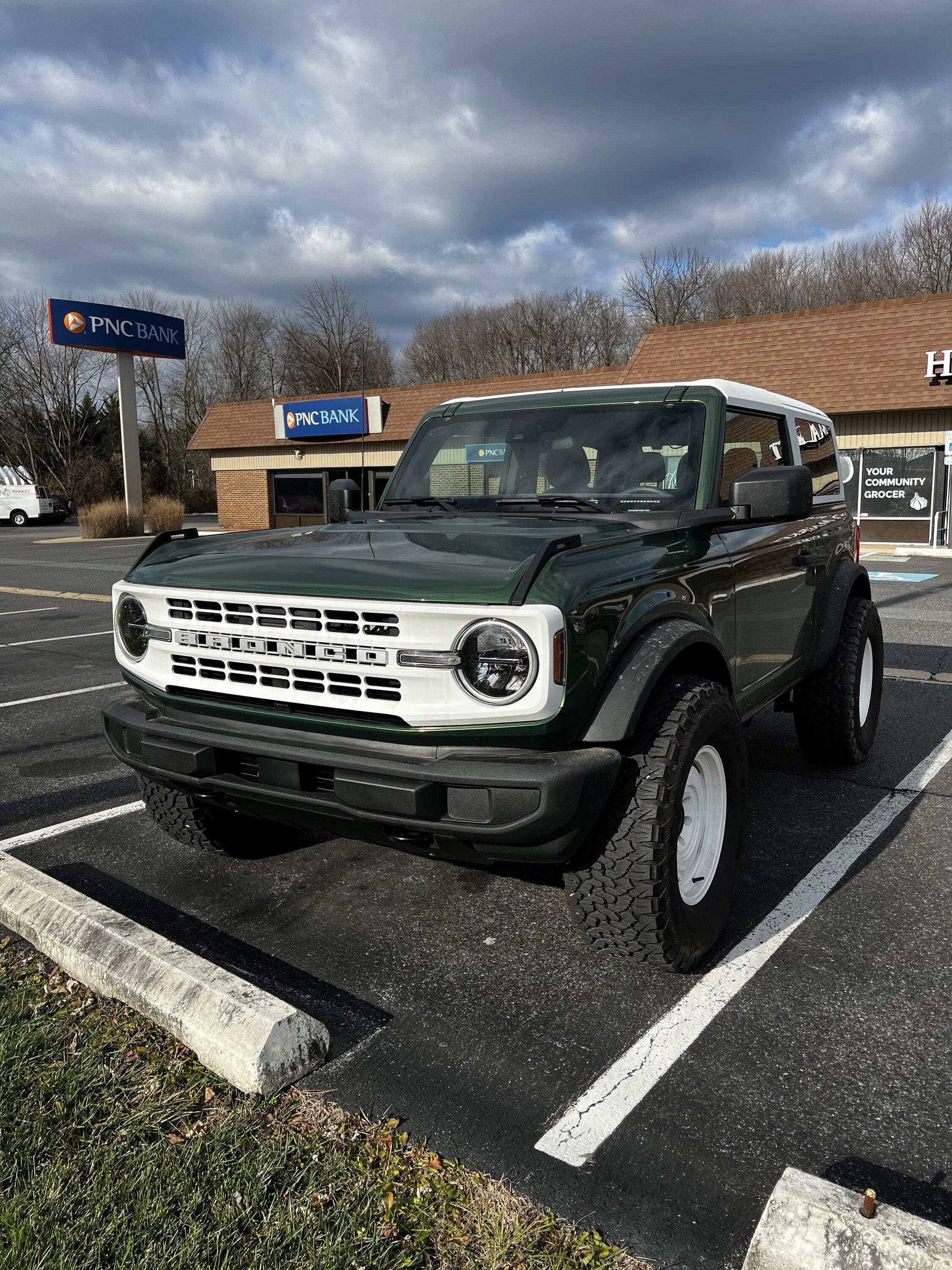 Ford Bronco HERITAGE EDITION Bronco Club F21AE4F8-09E0-452C-AA35-BFFB39143293