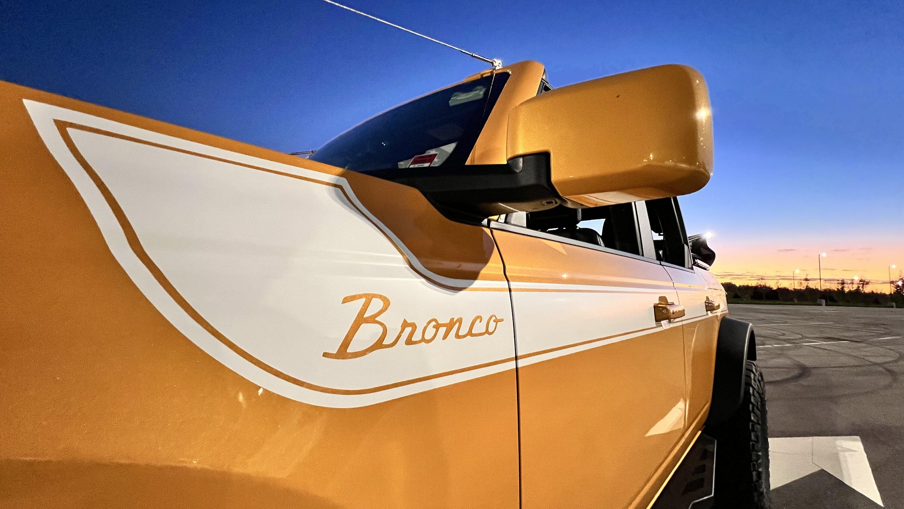 Ford Bronco HERITAGE EDITION Bronco Club A54CFC75-C5F9-44F8-AAB2-CBEF91EBB075