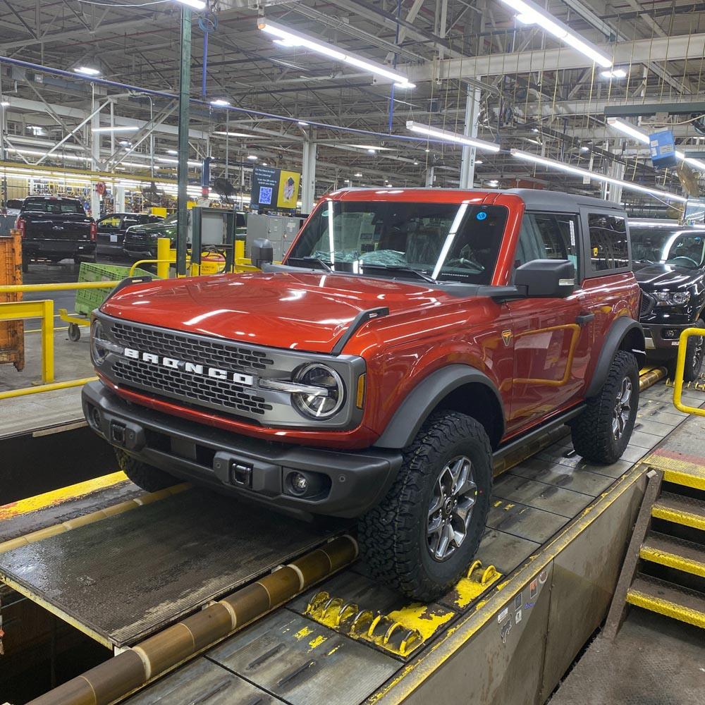 Ford Bronco 01/16/2023 Build Week image