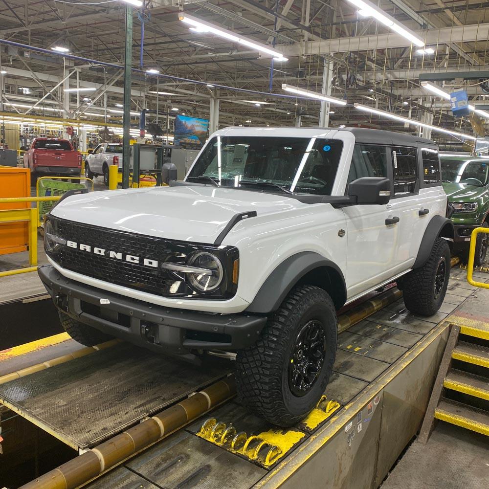 Ford Bronco 12/19/2022 build week group 2AB4A874-7492-4E0A-B10B-EC7EC3F5303E
