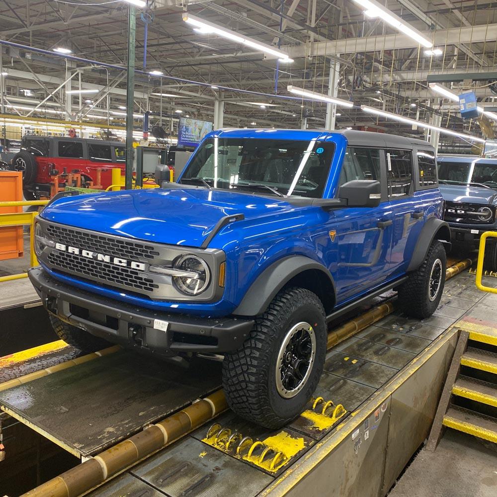 Ford Bronco 12/19/2022 build week group image