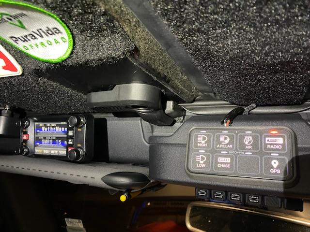 Ford Bronco Mounting Near AUX Switches 94FF9E1B-5CDC-44EB-A53E-7F844C0AB0B2