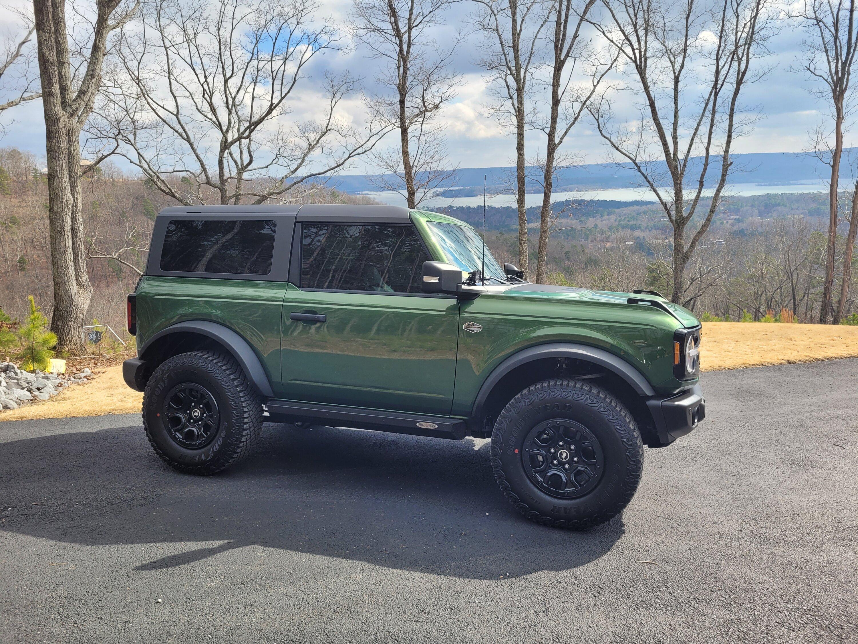 Ford Bronco ERUPTION GREEN Bronco Club 20230126_114443