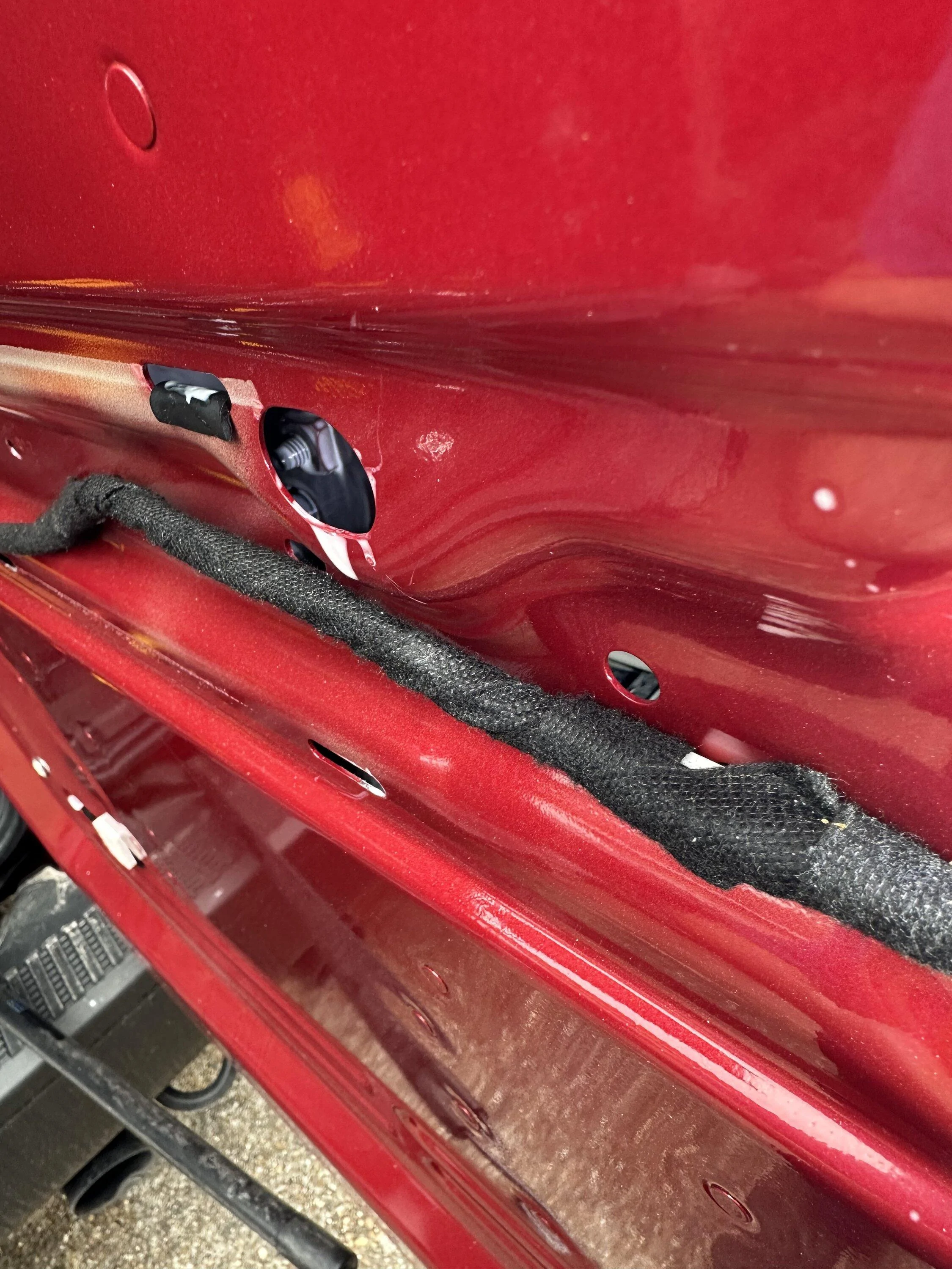 Ford Bronco Anyone removed their Ford tailgate folding table? 90ADECA2-8B9F-47A1-8169-A0E25ADDC8B2