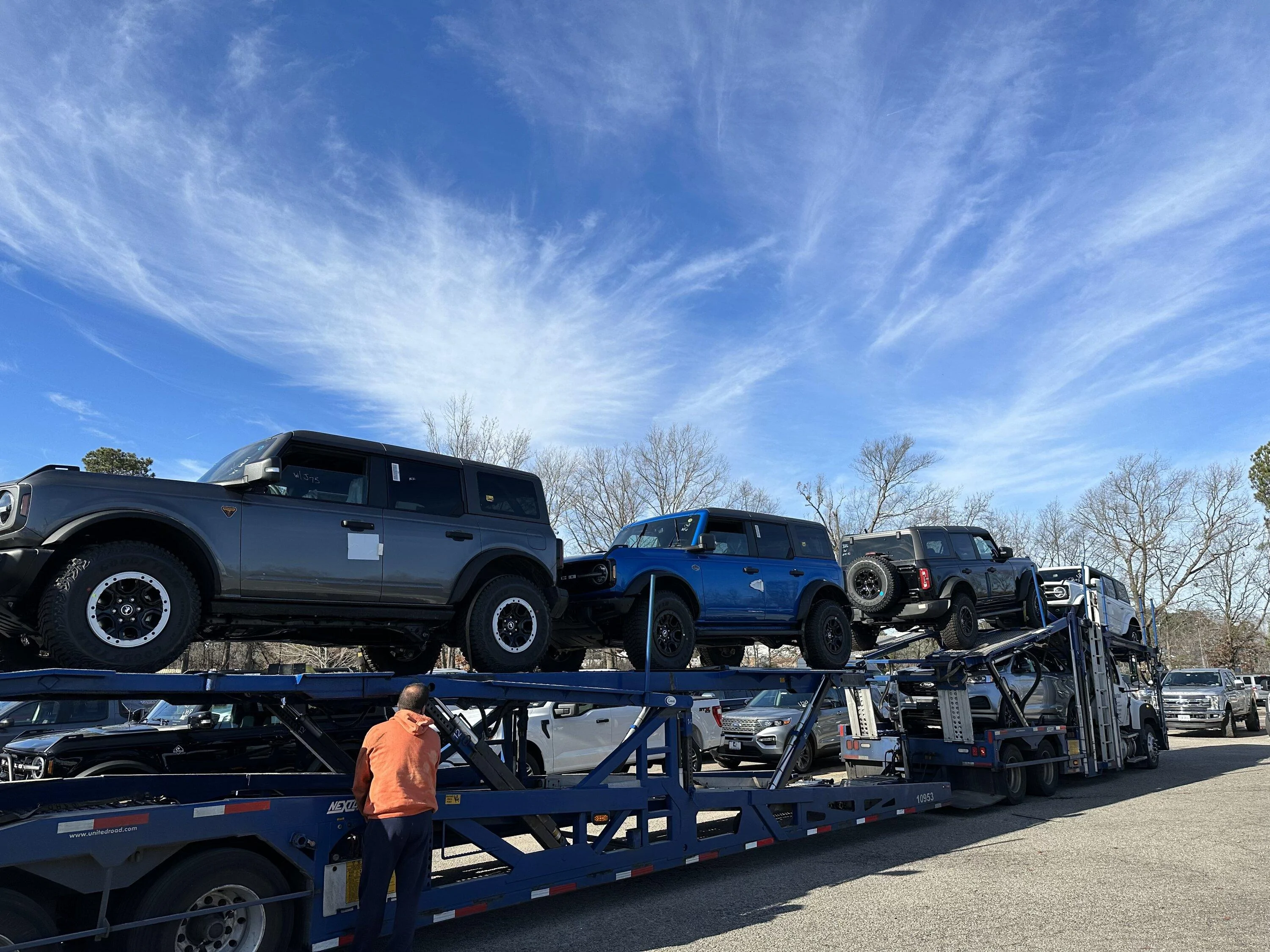 Ford Bronco 12/19/2022 build week group 88C93F87-0BD8-4EB0-95E5-AAEB7B51778D