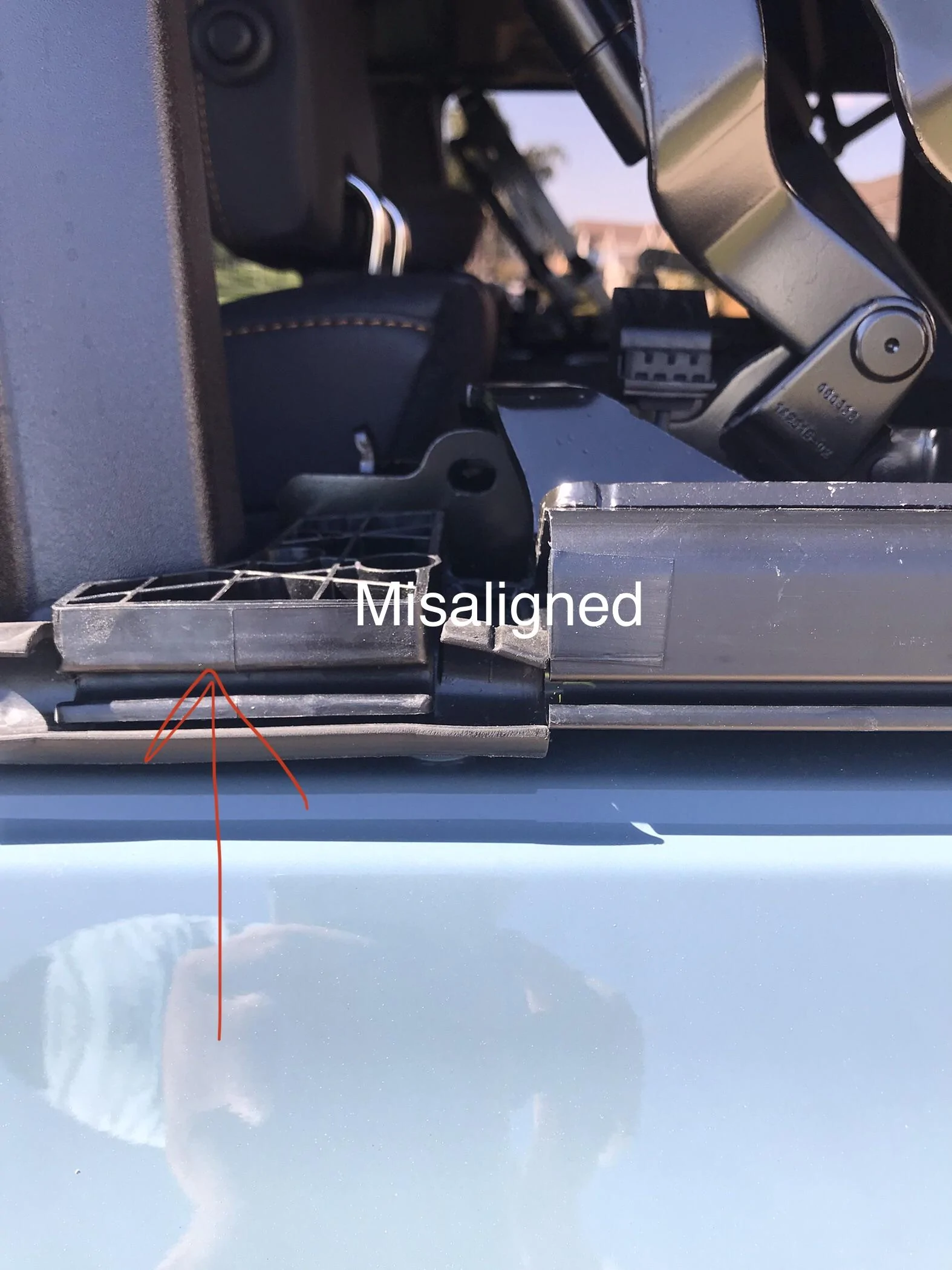 Ford Bronco Small soft top modification to  fix uneven canvas 5AD0D61E-B576-4070-BF0E-A07488E75D78