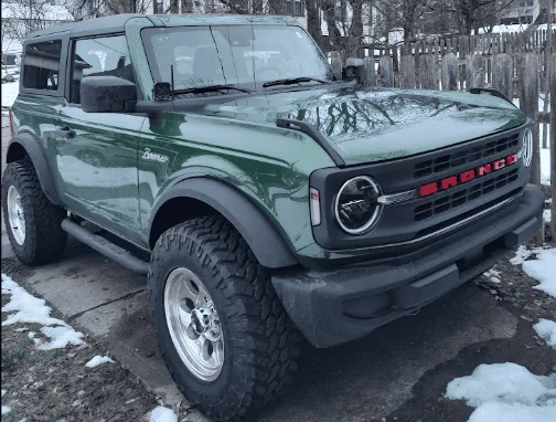 Ford Bronco 2 Door, Eruption Green, Base Order 1674849517727