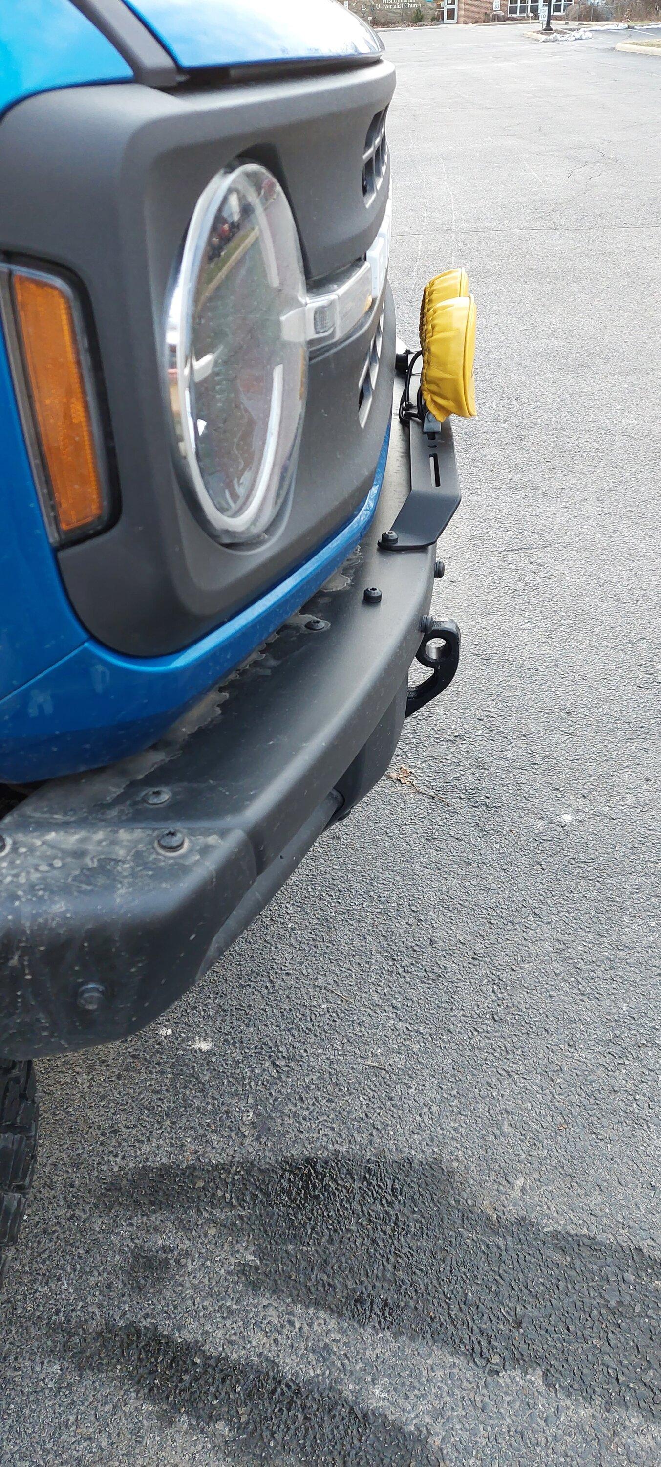 Ford Bronco TCB MODULAR BUMPER LIGHT BAR BRACKET review/pics 20230128_164743