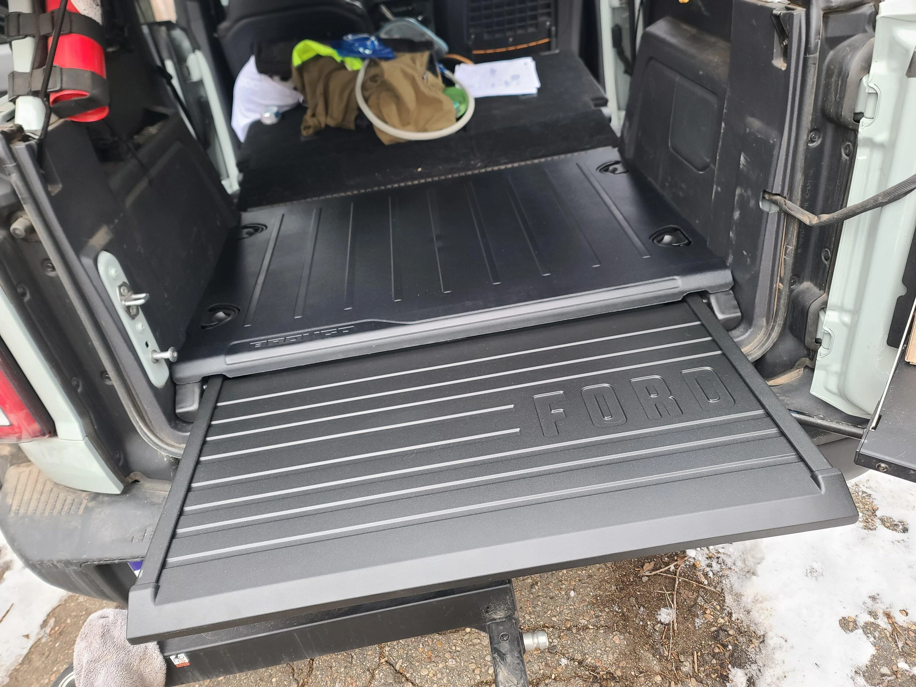 Ford Bronco Slide out tailgate install - '21 BL Sas 20230128_140949