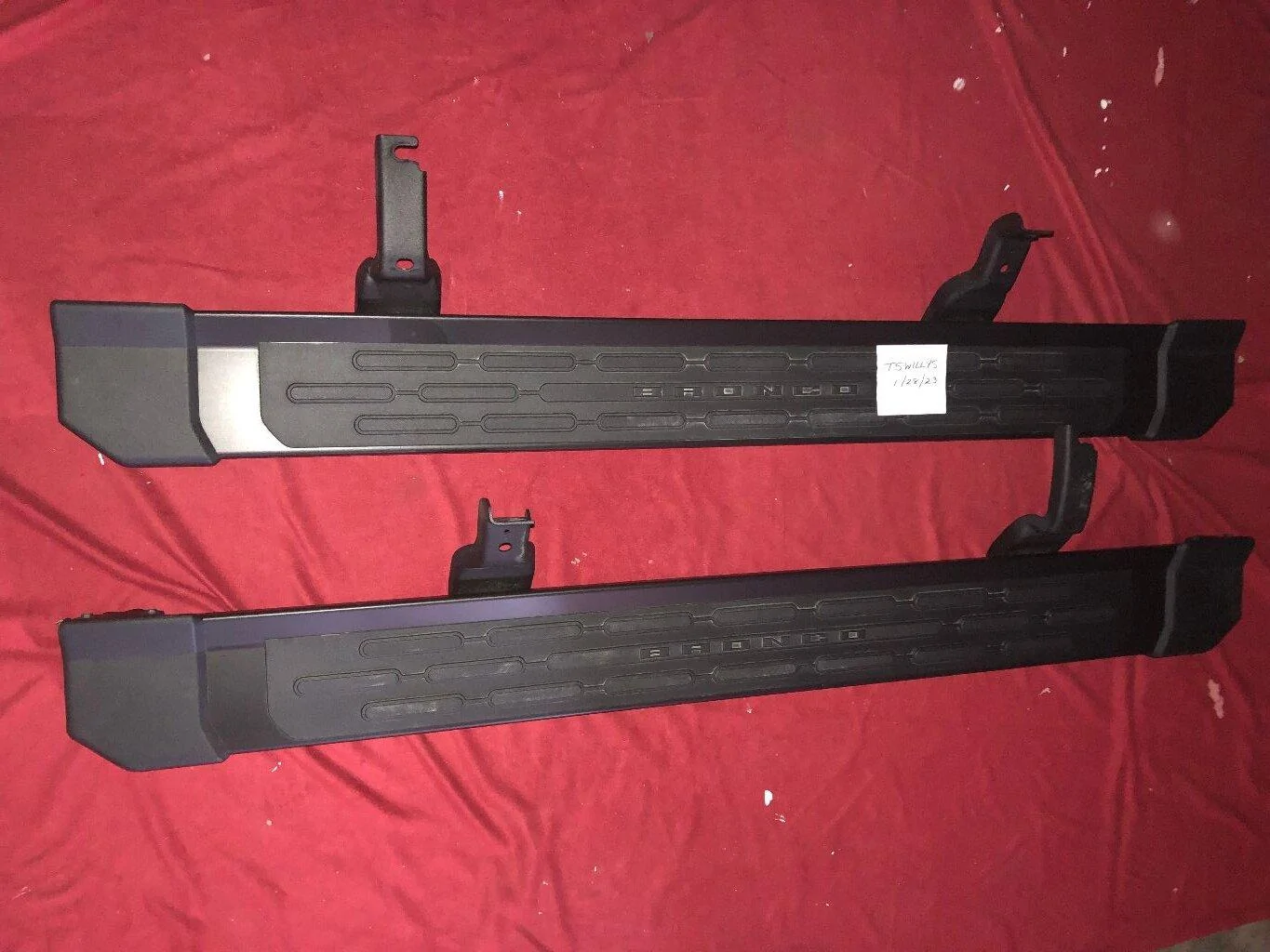 Ford Bronco 2 Door OEM SIDE STEPS step2
