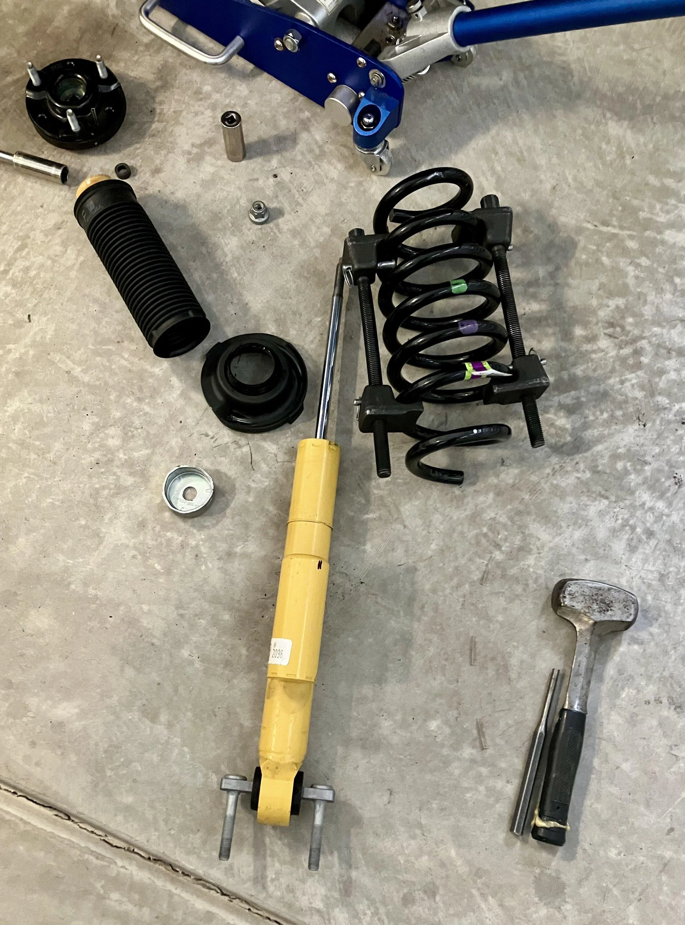 Ford Bronco What did you do TO / WITH your Bronco today? 👨🏻‍🔧🧰🚿🛠 A079B9AF-BB57-4270-AD6E-D3A57167AFED