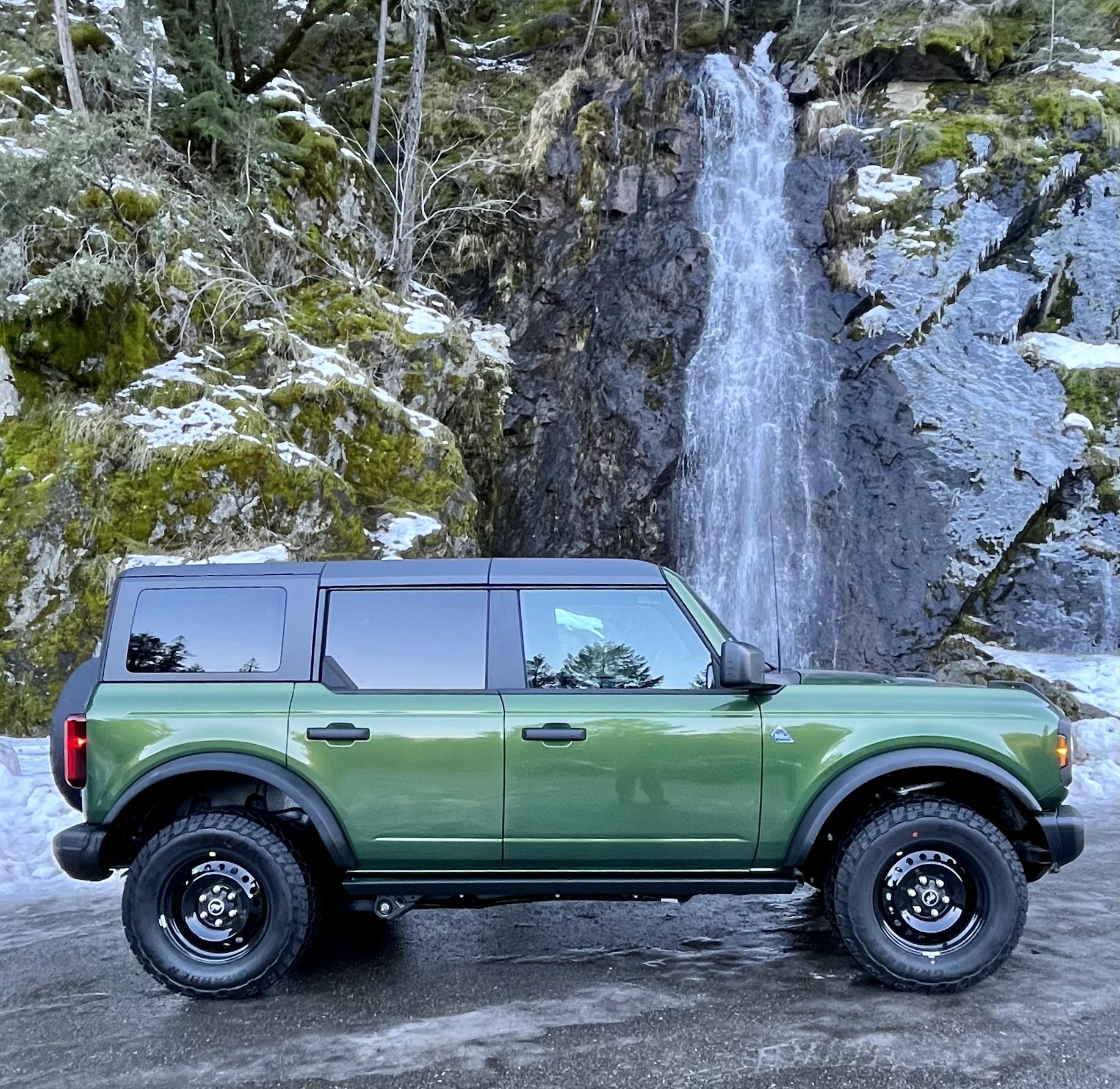 Ford Bronco ERUPTION GREEN Bronco Club EBABBA5C-D9D6-4AFD-8297-DB13A7F476D0