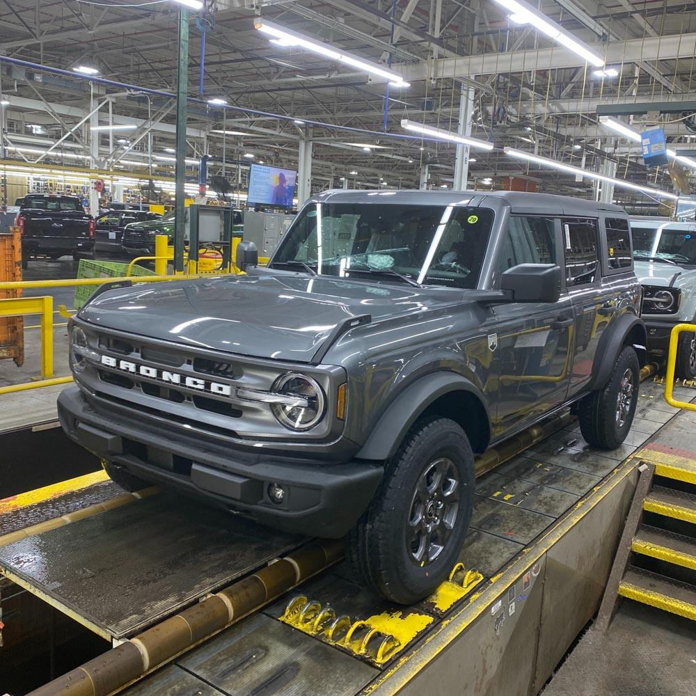 Ford Bronco 01/16/2023 Build Week image (3)