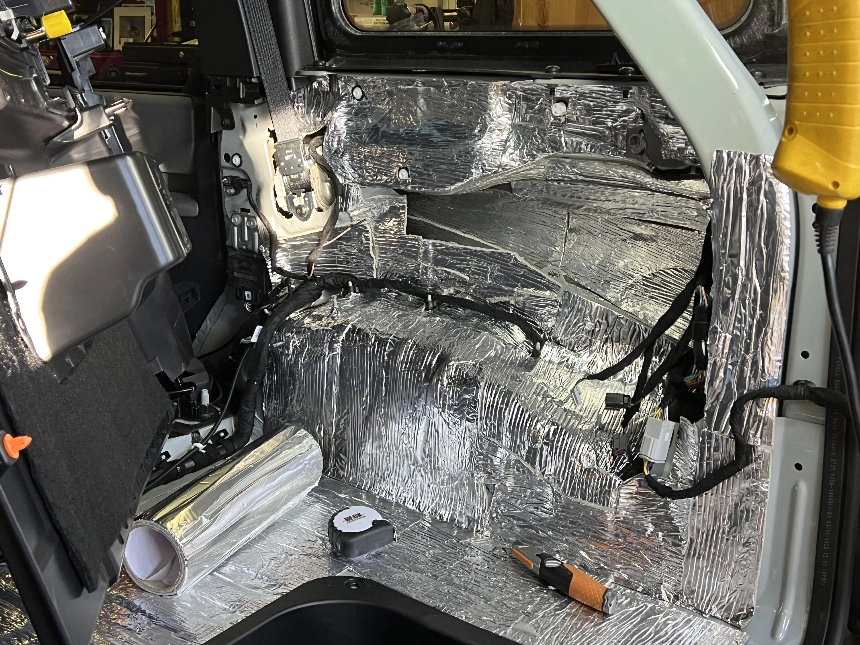 Ford Bronco Bronco audio upgrade build: Hertz woofers, Audison tweeters, Rainbow midrange, AudioControl amp, JL 0B35A7C4-155A-4668-B53B-D1118844B9CF