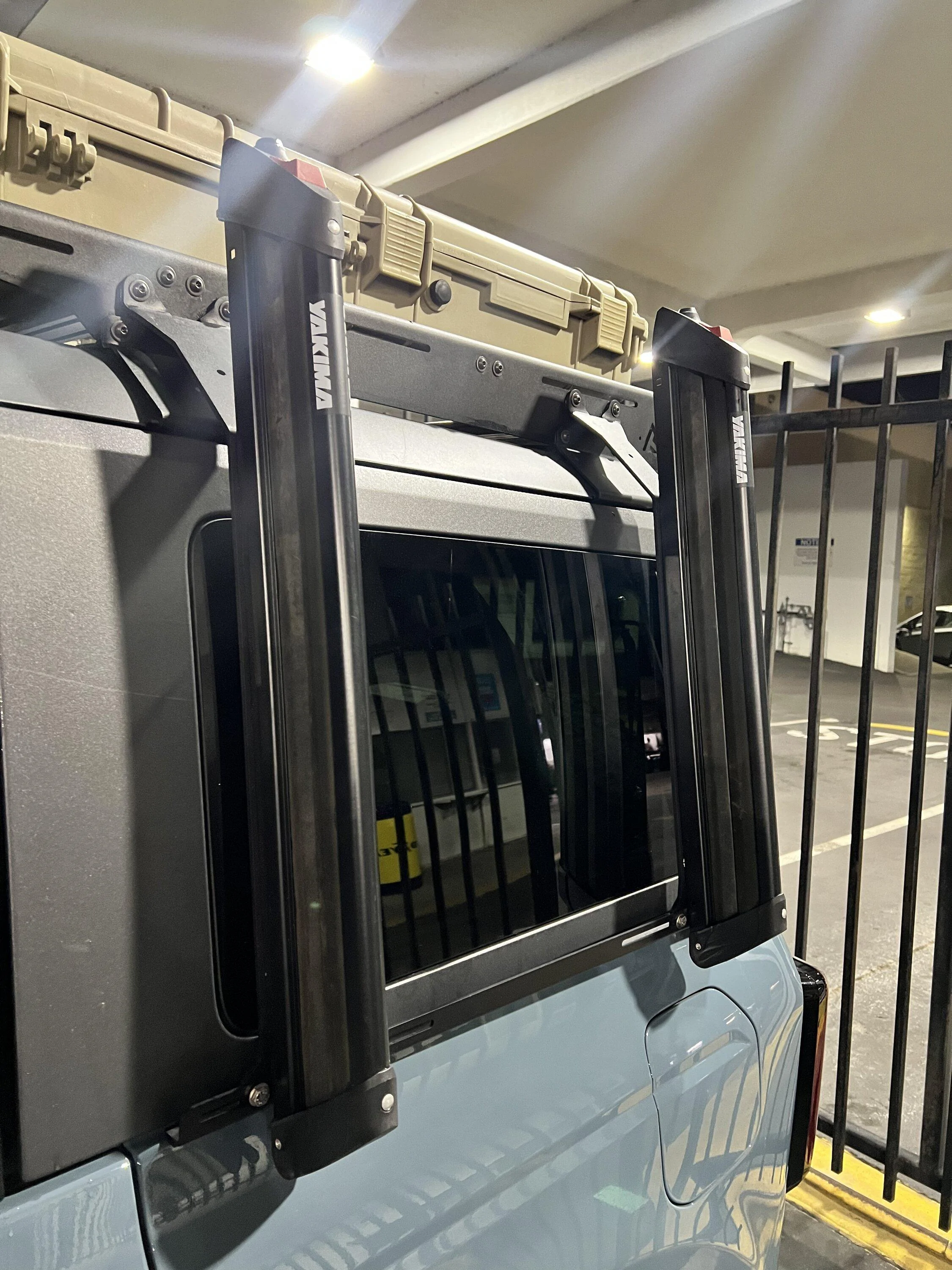 Ford Bronco Trailrax Pakrax snowboard mount installed CBC4BA34-20AC-4128-BAFD-F6F93EC10758
