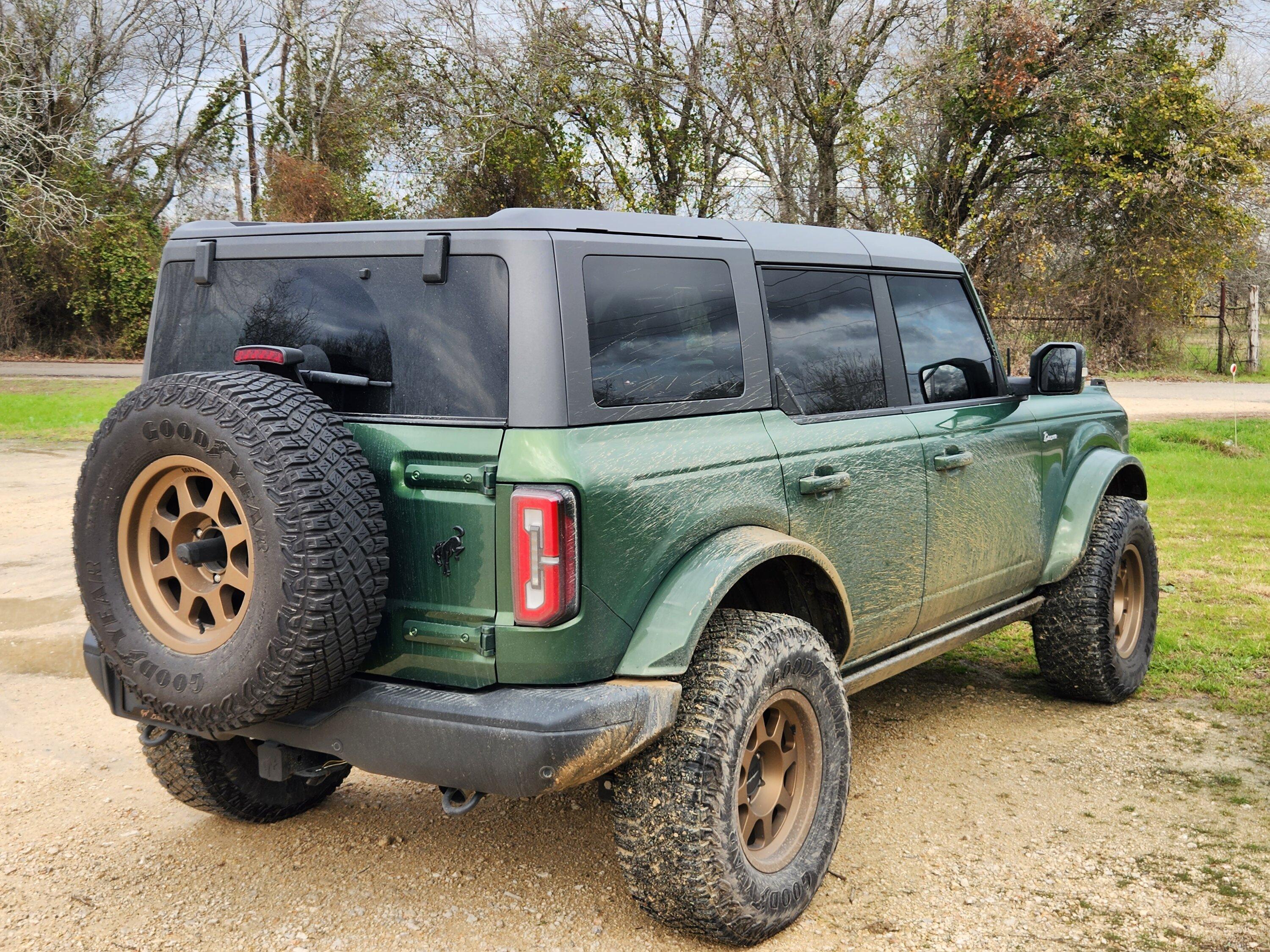 Ford Bronco ERUPTION GREEN Bronco Club 20230129_125948