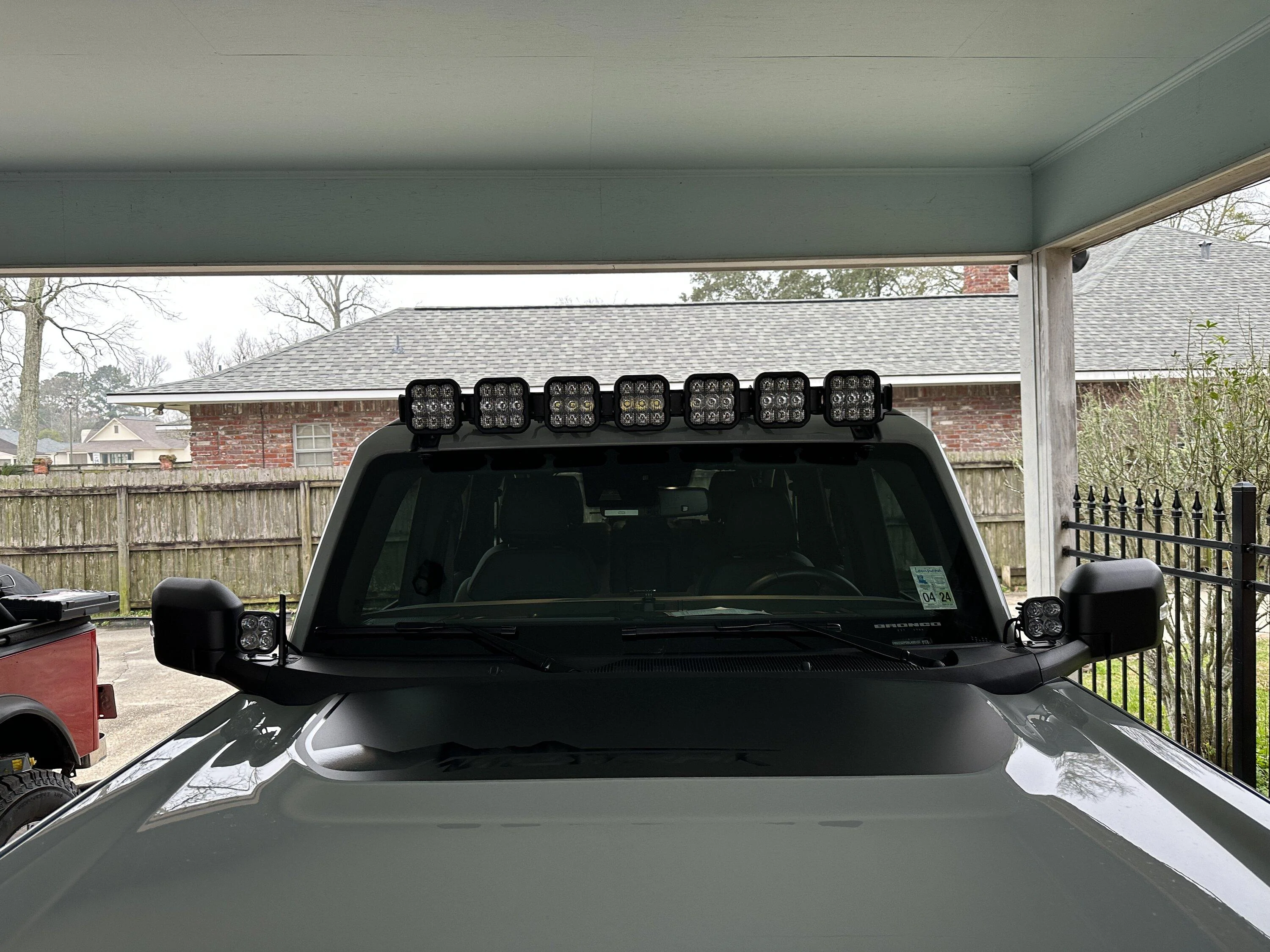 Ford Bronco Some install notes on the Diode Dynamic Cross-link light bar IMG_2738
