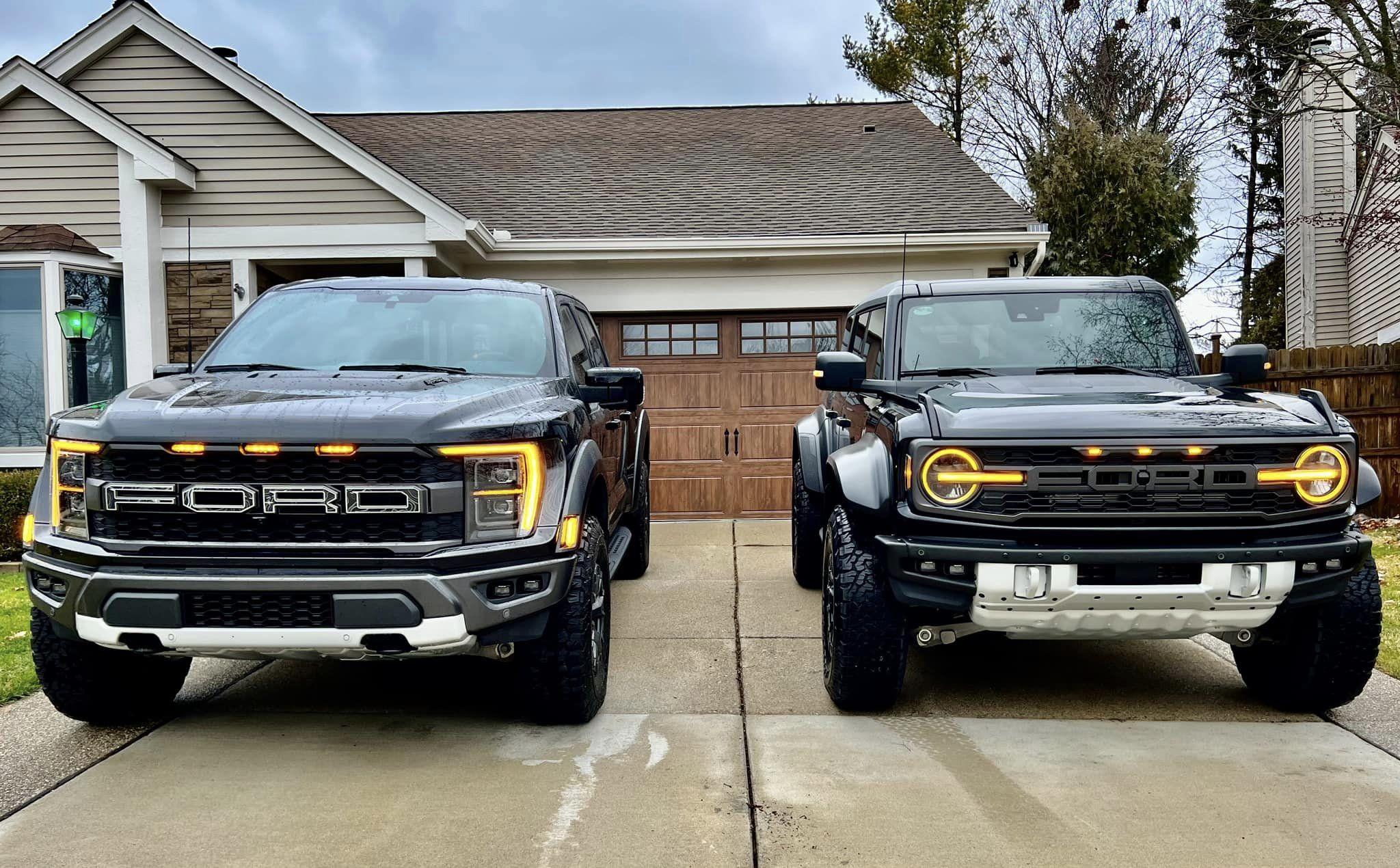 Ford Bronco SHADOW BLACK Bronco RAPTOR Photos Thread 326064967_864600338158445_345035912298958764_n