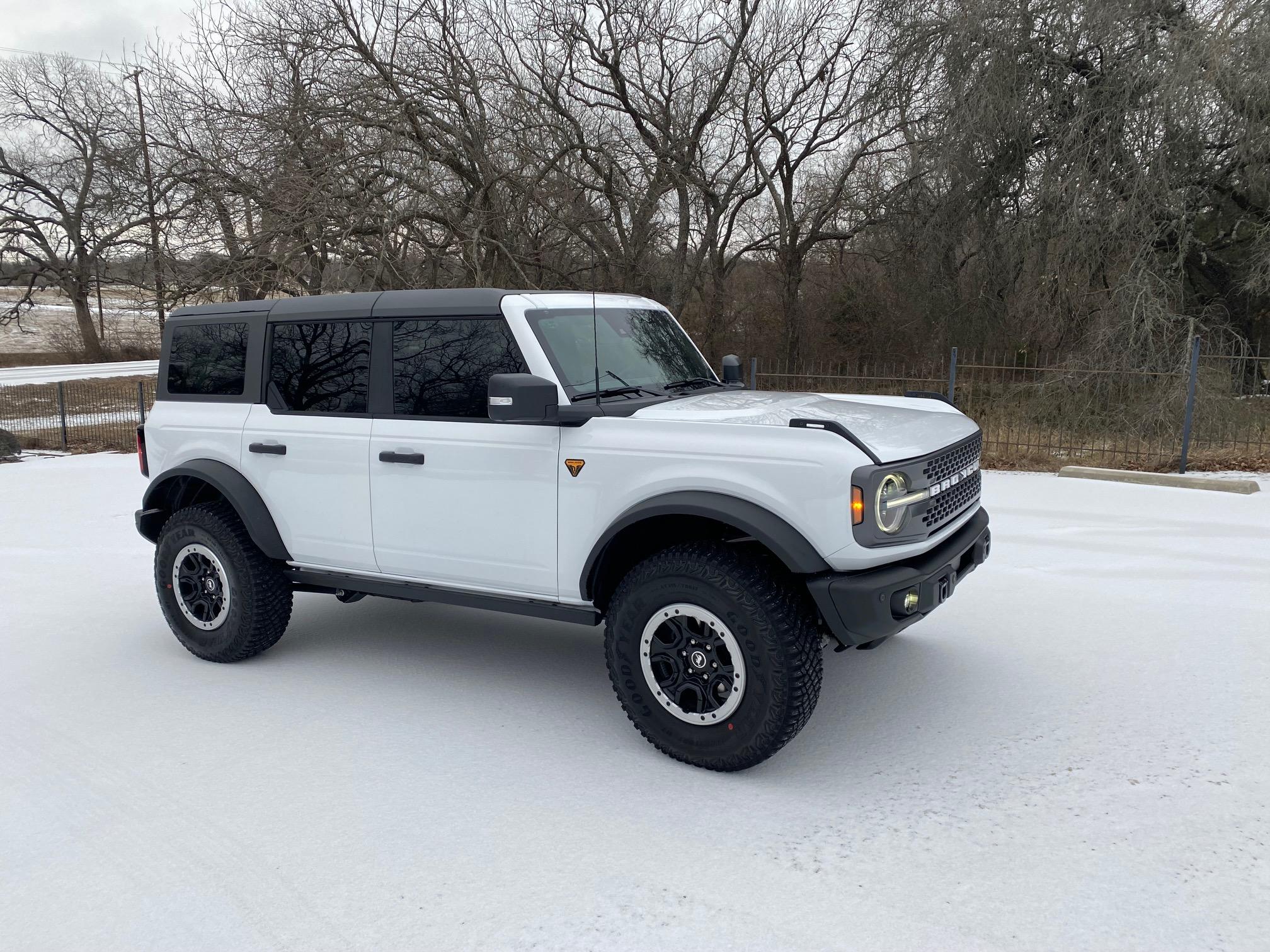 Ford Bronco 12/19/2022 build week group Bronxo Snow 1-31-2023