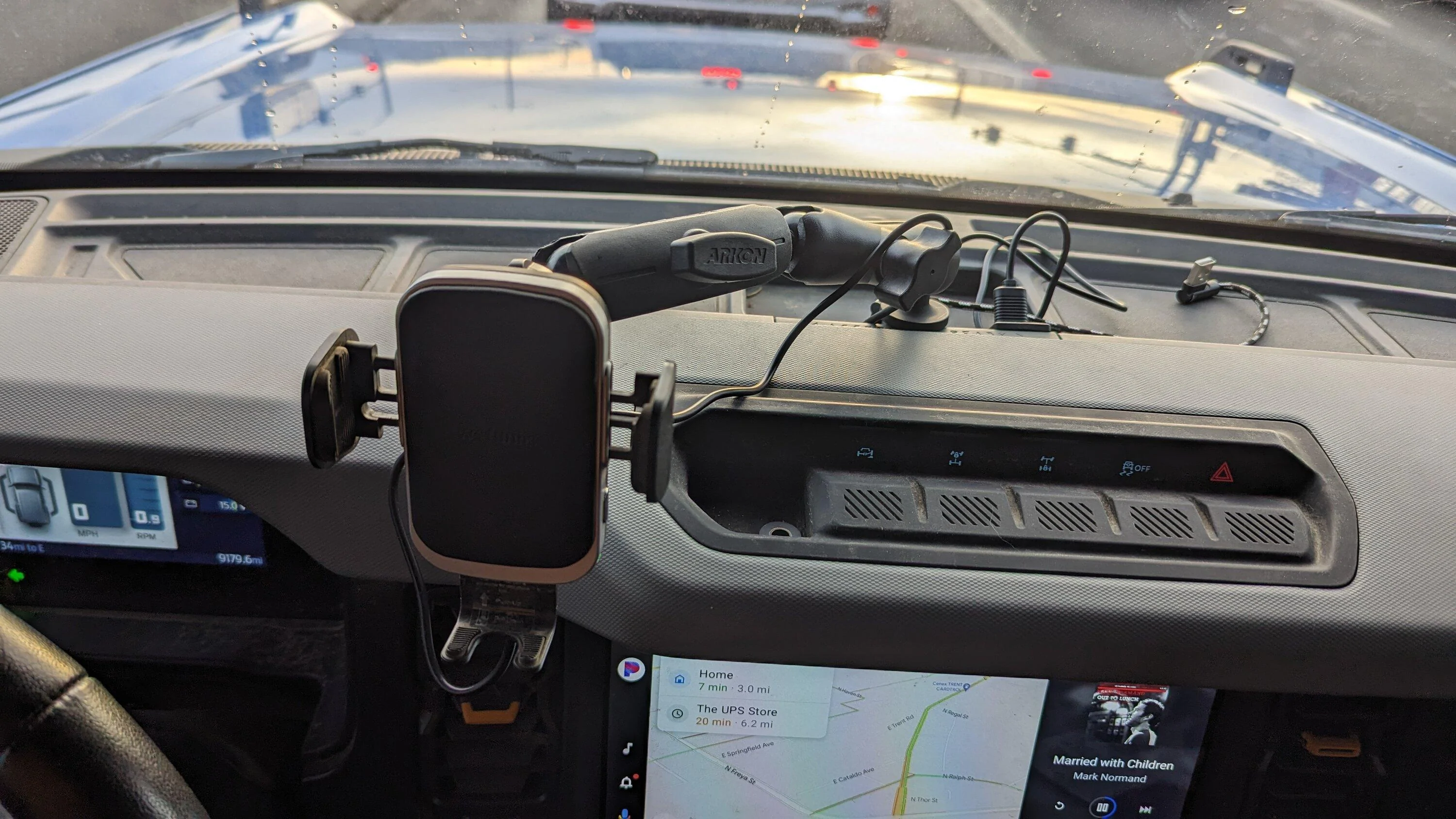 Ford Bronco What did you do TO / WITH your Bronco today? 👨🏻‍🔧🧰🚿🛠 PXL_20230202_001432641