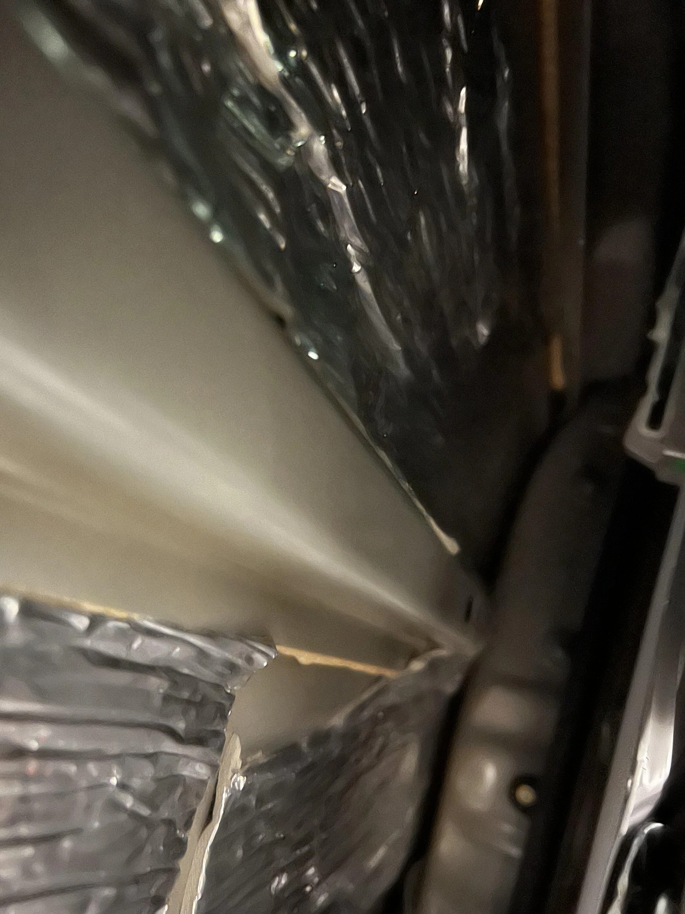 Ford Bronco Bronco audio upgrade build: Hertz woofers, Audison tweeters, Rainbow midrange, AudioControl amp, JL AA6648F2-DC46-4603-96DC-1E0C3F30F6F8
