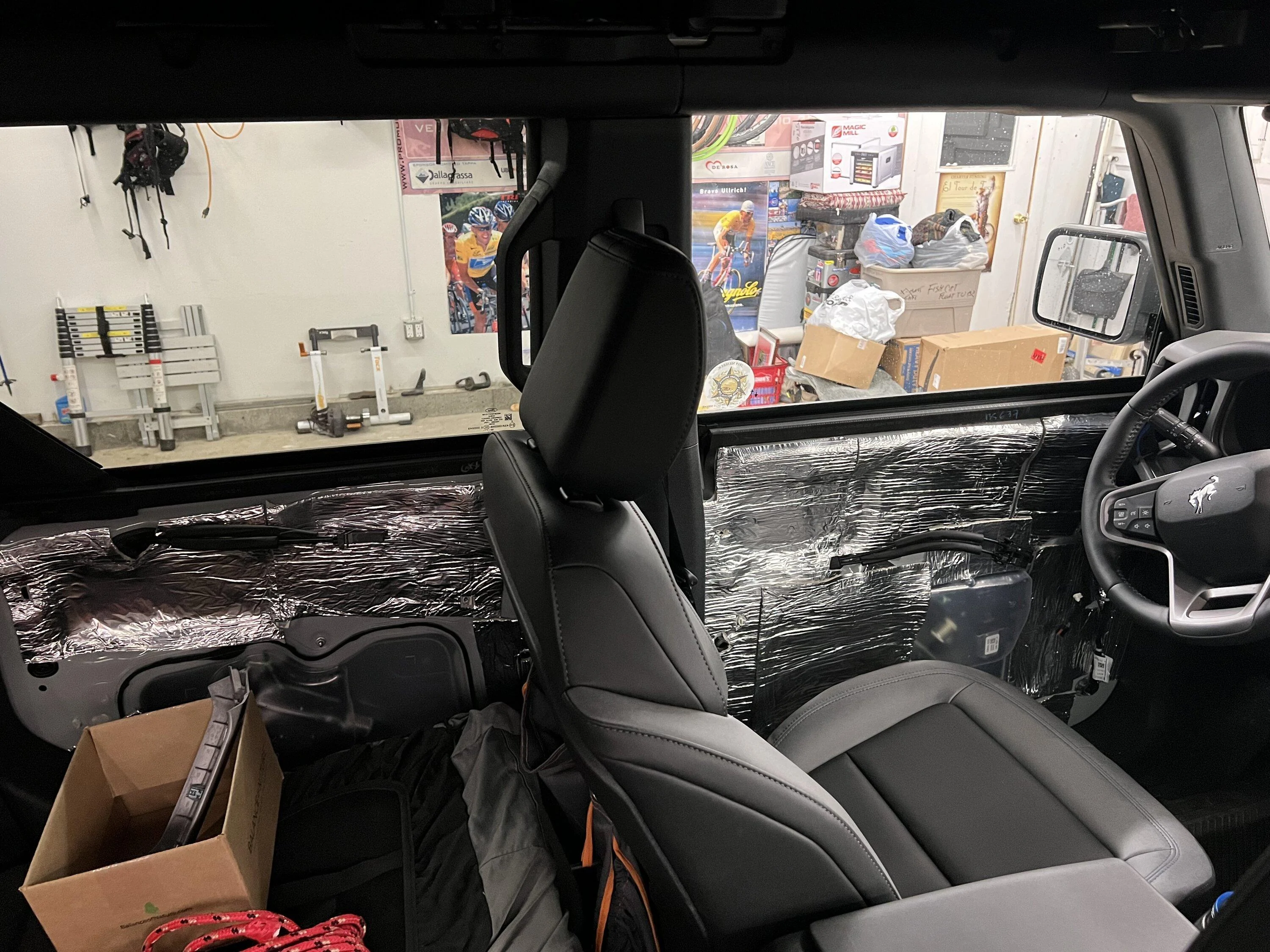 Ford Bronco Bronco audio upgrade build: Hertz woofers, Audison tweeters, Rainbow midrange, AudioControl amp, JL 3D3CA6E2-9D47-4423-849D-FDFDD5239022