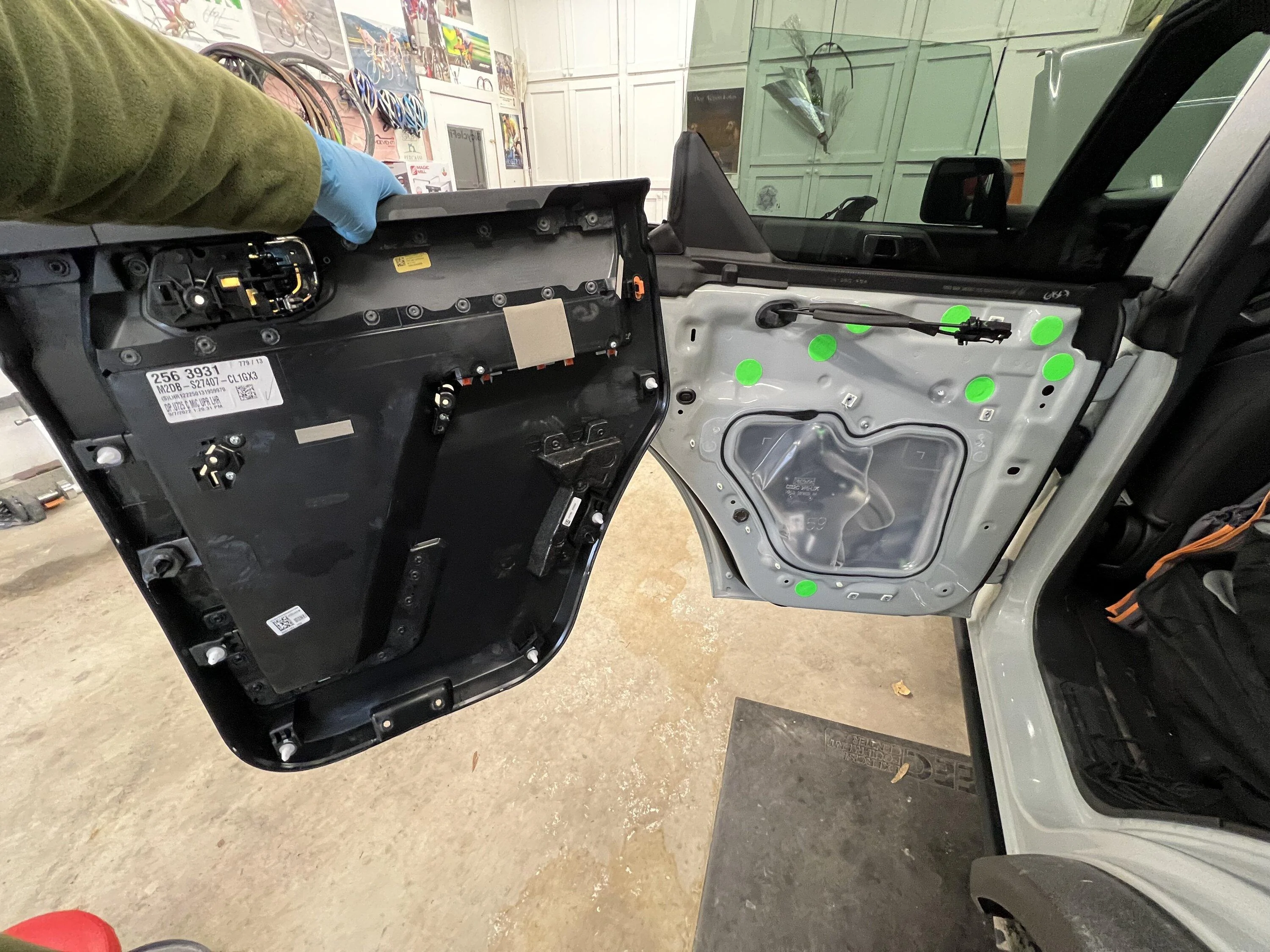 Ford Bronco Bronco audio upgrade build: Hertz woofers, Audison tweeters, Rainbow midrange, AudioControl amp, JL EBA49165-EDCD-4129-A48F-03C91B374CA1