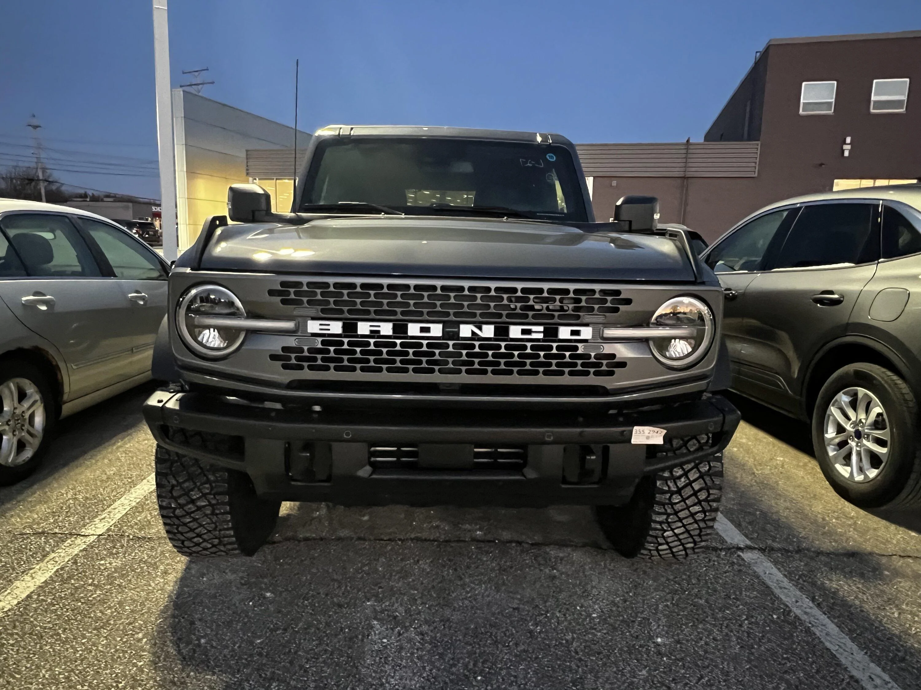 Ford Bronco 12/19/2022 build week group A3BDC741-4B55-4EBF-AF8F-DB42649CC8C8
