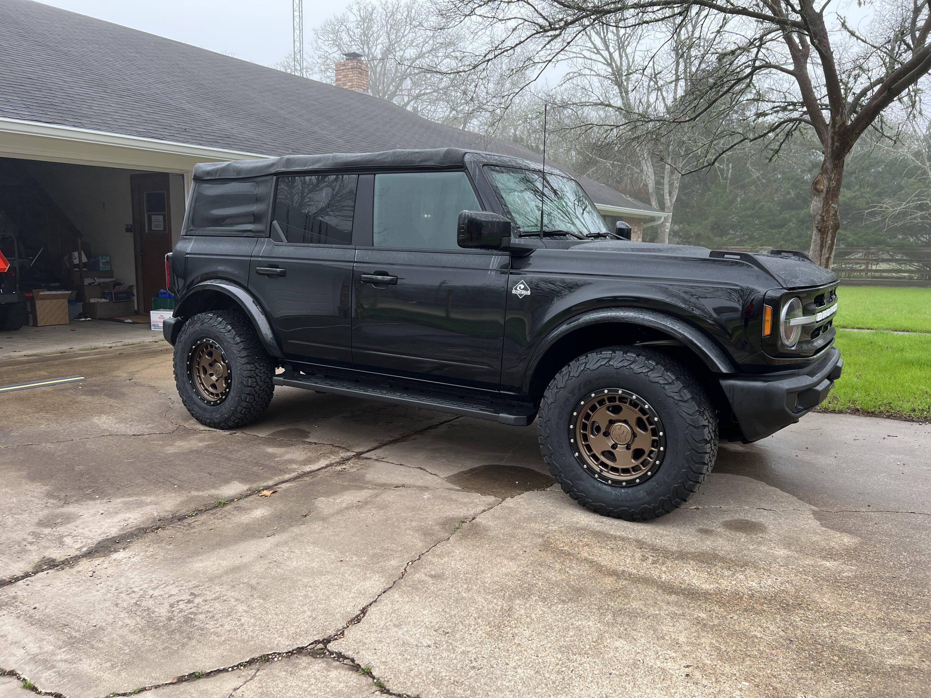 Ford Bronco Show us your installed wheel / tire upgrades here! (Pics) 27C5ECDA-5B39-4D04-B6DC-D172F8FA4913