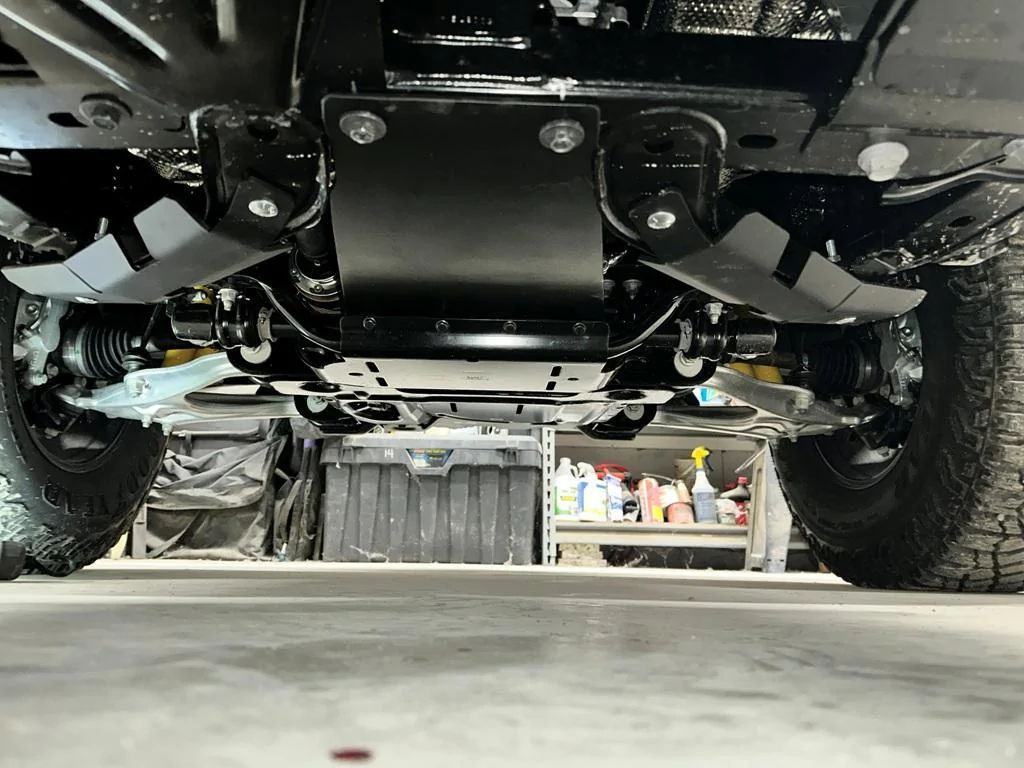 Ford Bronco Custom Transmission Skid Plate 74P0rNj