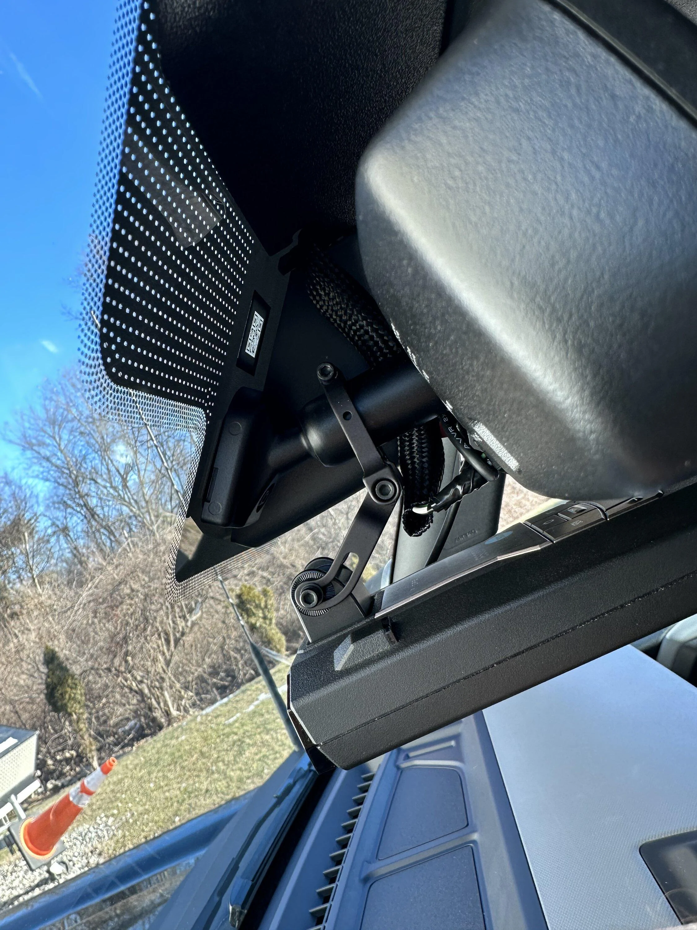 Ford Bronco Clean radar detector install 0466ABBD-C073-49FF-BB17-45B93F674C58