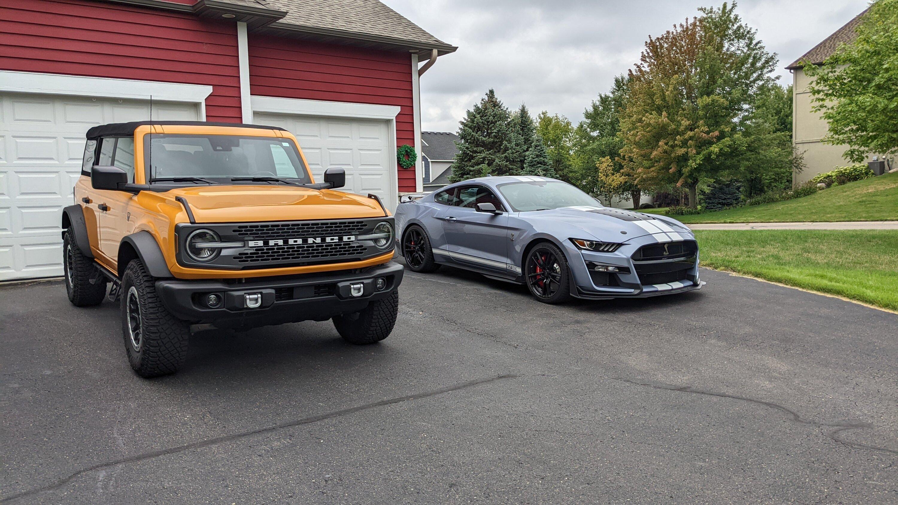 Ford Bronco Minnesota - Indianhead WI area -  Roll Call PXL_20220813_171002254