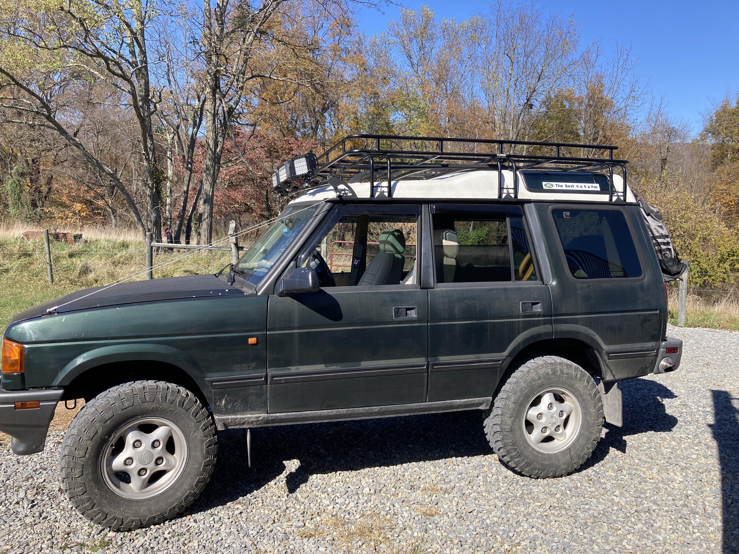 Ford Bronco Bringing Bronco & Jeepers Together Over Off-Roading 97A766D5-DD66-4F32-99C0-15BEC8E2A434