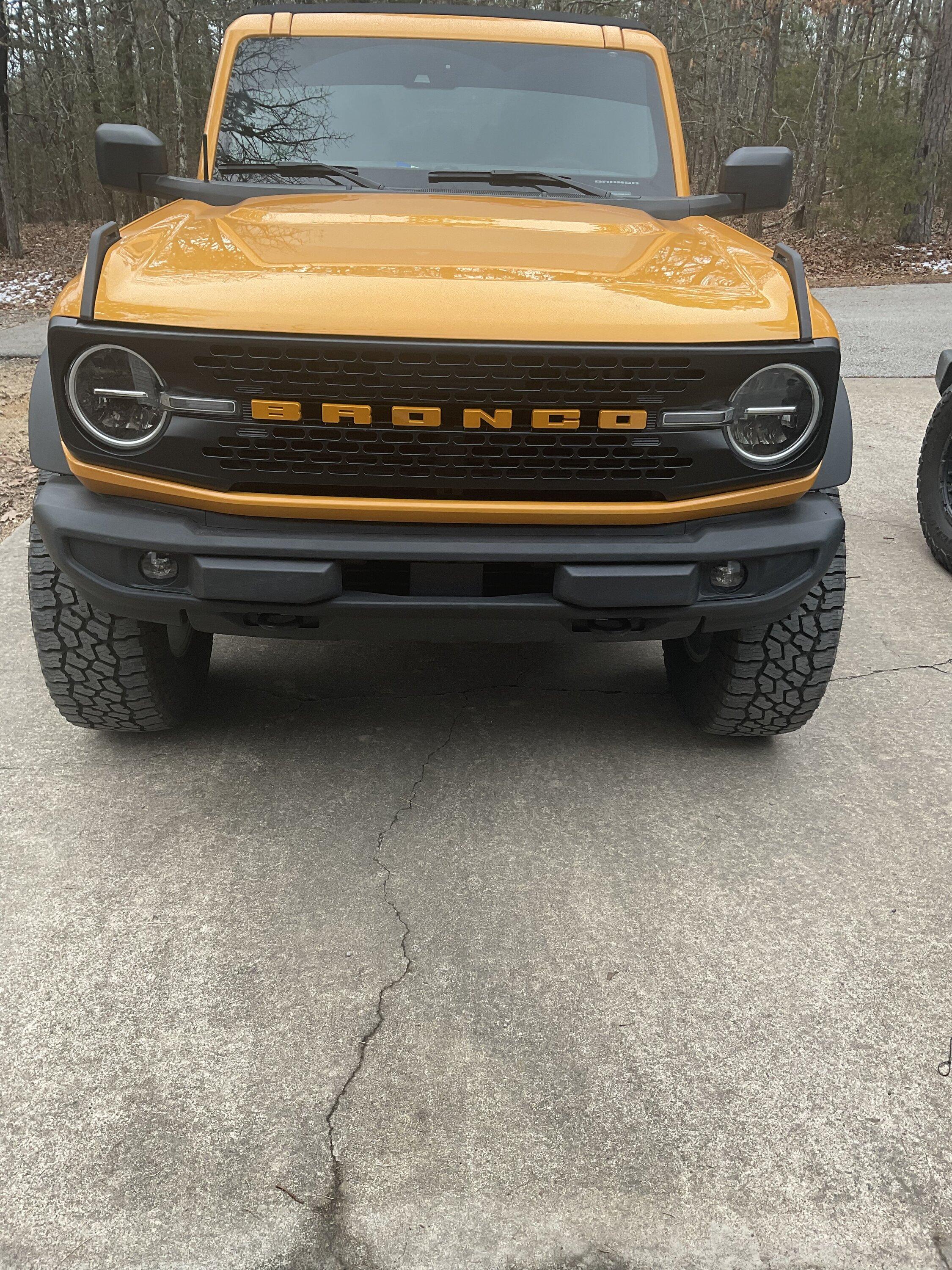 Ford Bronco Weird Request - Eruption Green & Cyber Orange side-by-side pics? 2506BB4A-117C-456A-B856-CB6DC377CA6D