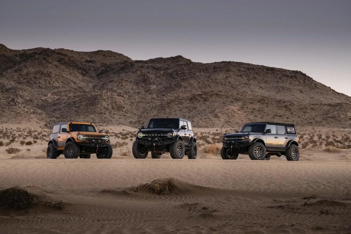Ford Bronco King of the Hammers Edition Ford Bronco by FOX Factory PVD debuts at KOH Fox_Factory_Hammers_3