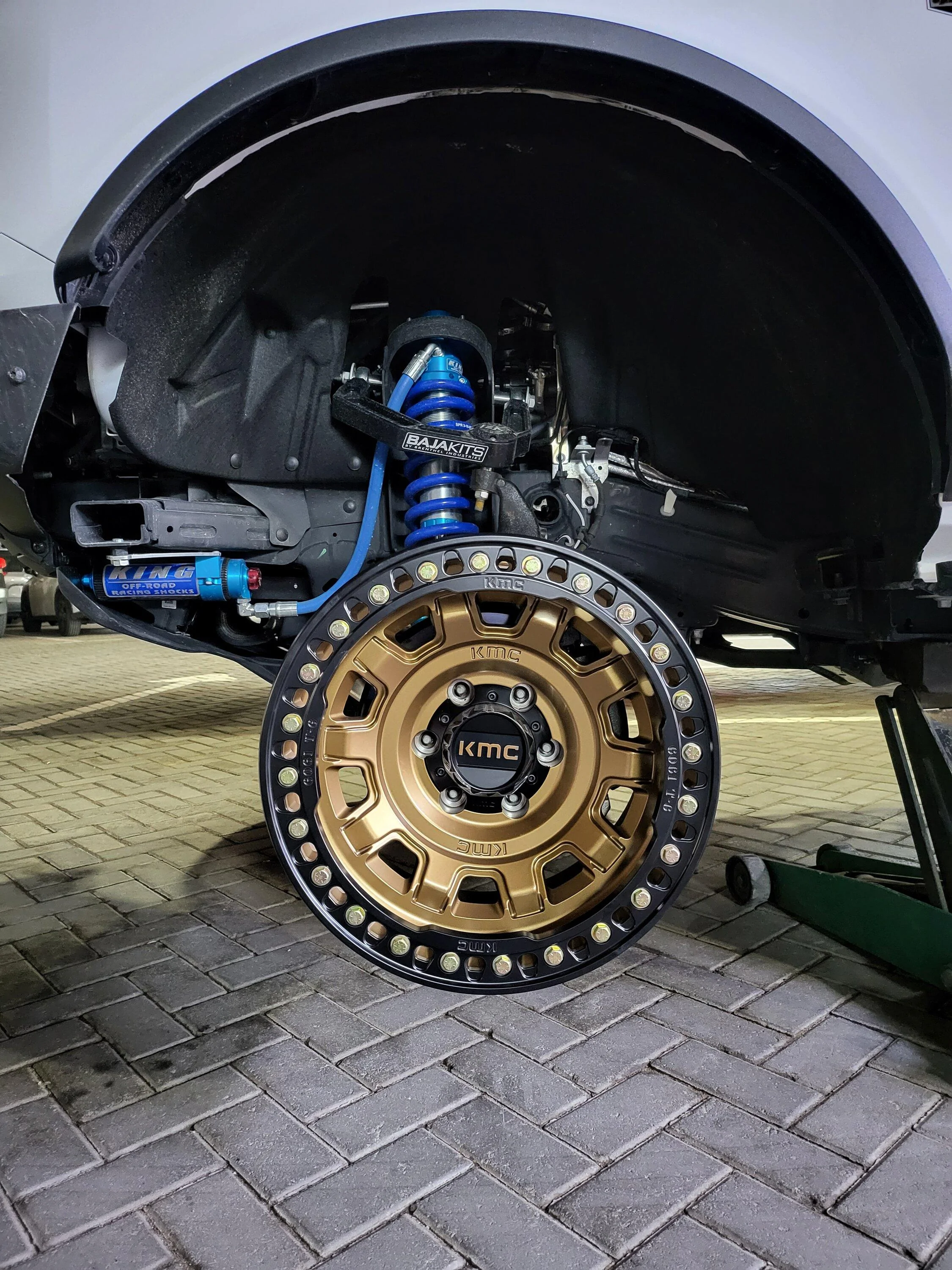 Ford Bronco Anyone running Baja kits pre runner kit? 20230126_184543