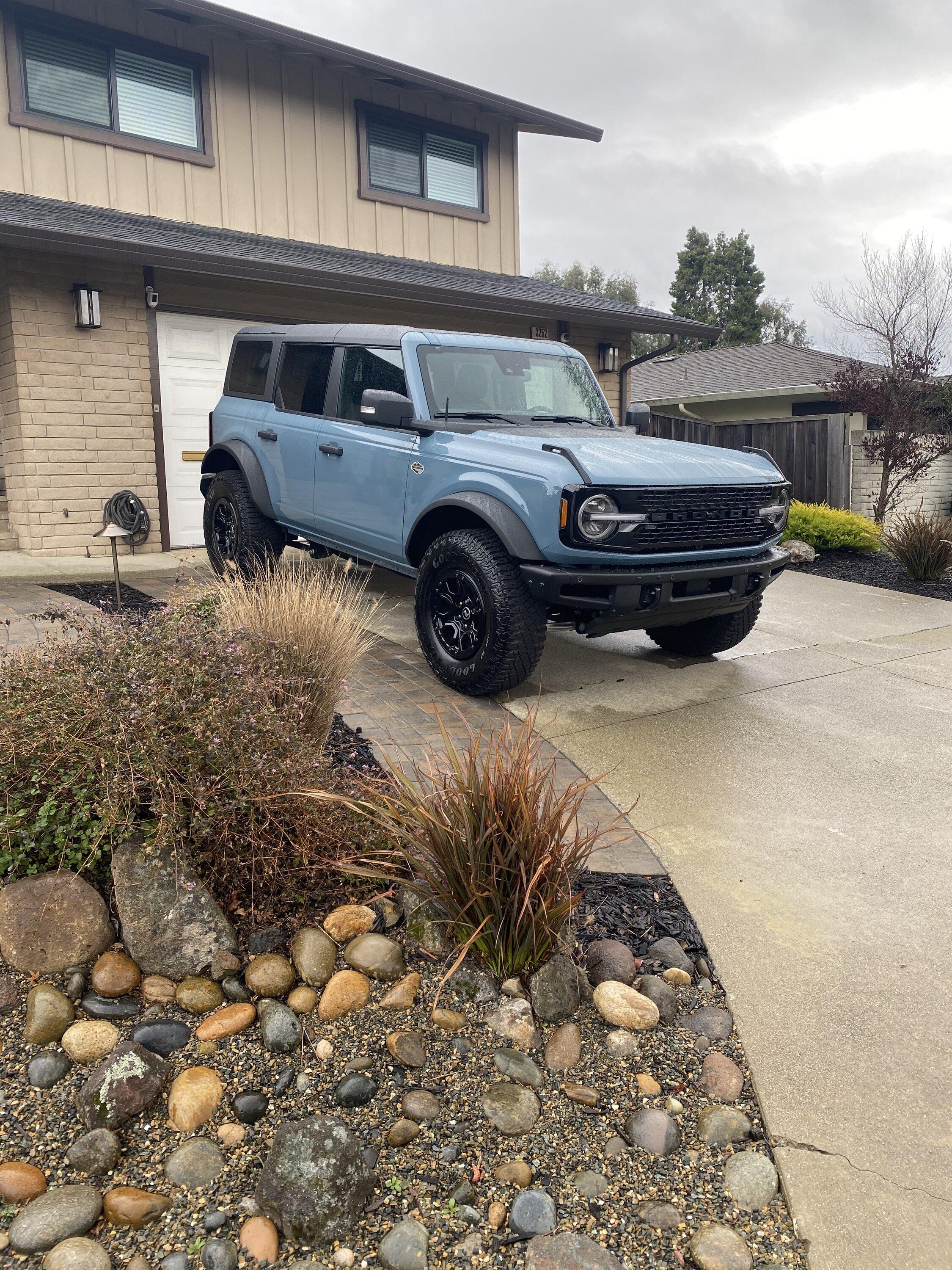 Ford Bronco California Check-in tempImageClmvor