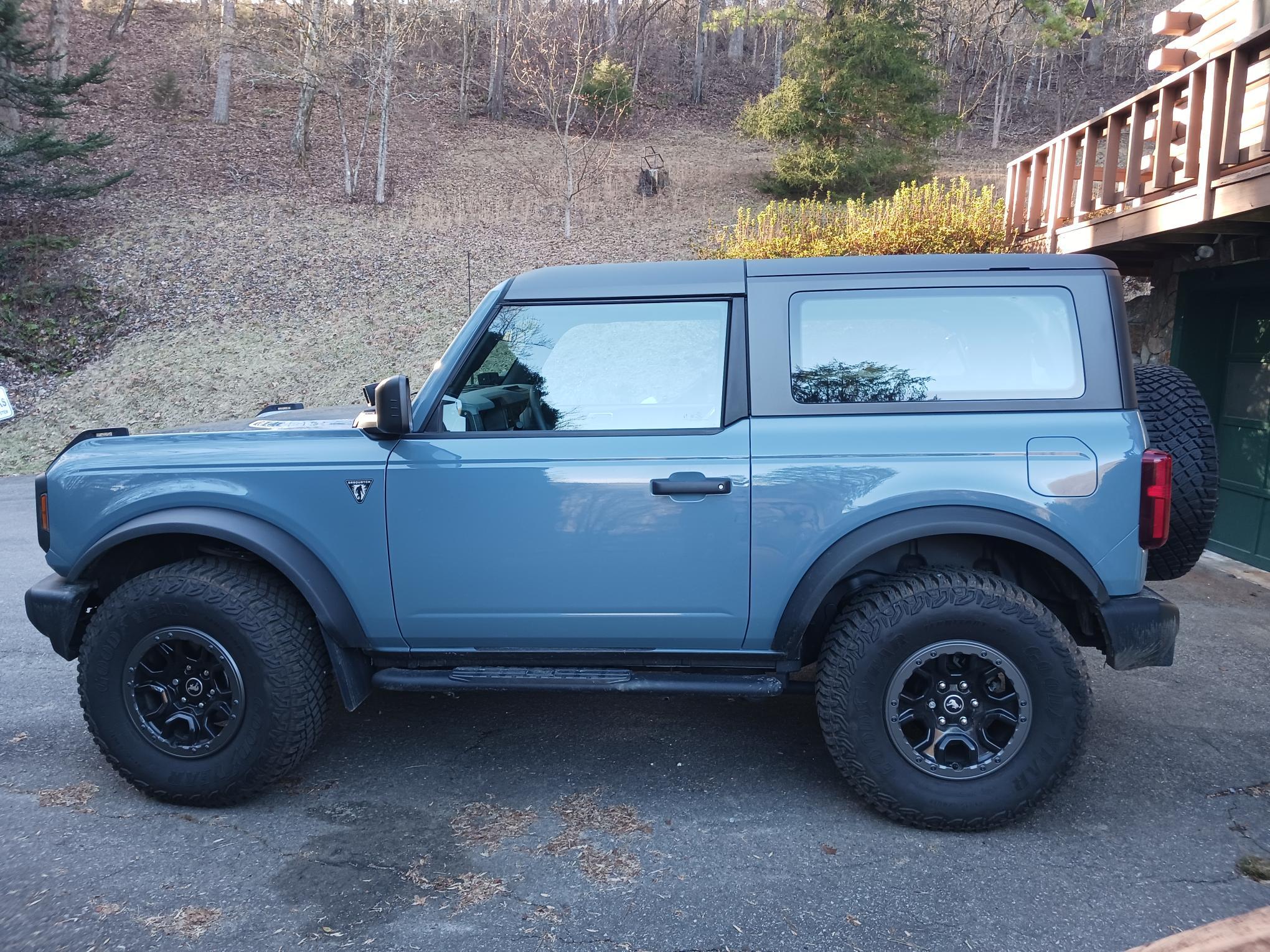Ford Bronco UPDATE/ Ford IS Warranting MIC top v2 developing  hairline cracks for sale