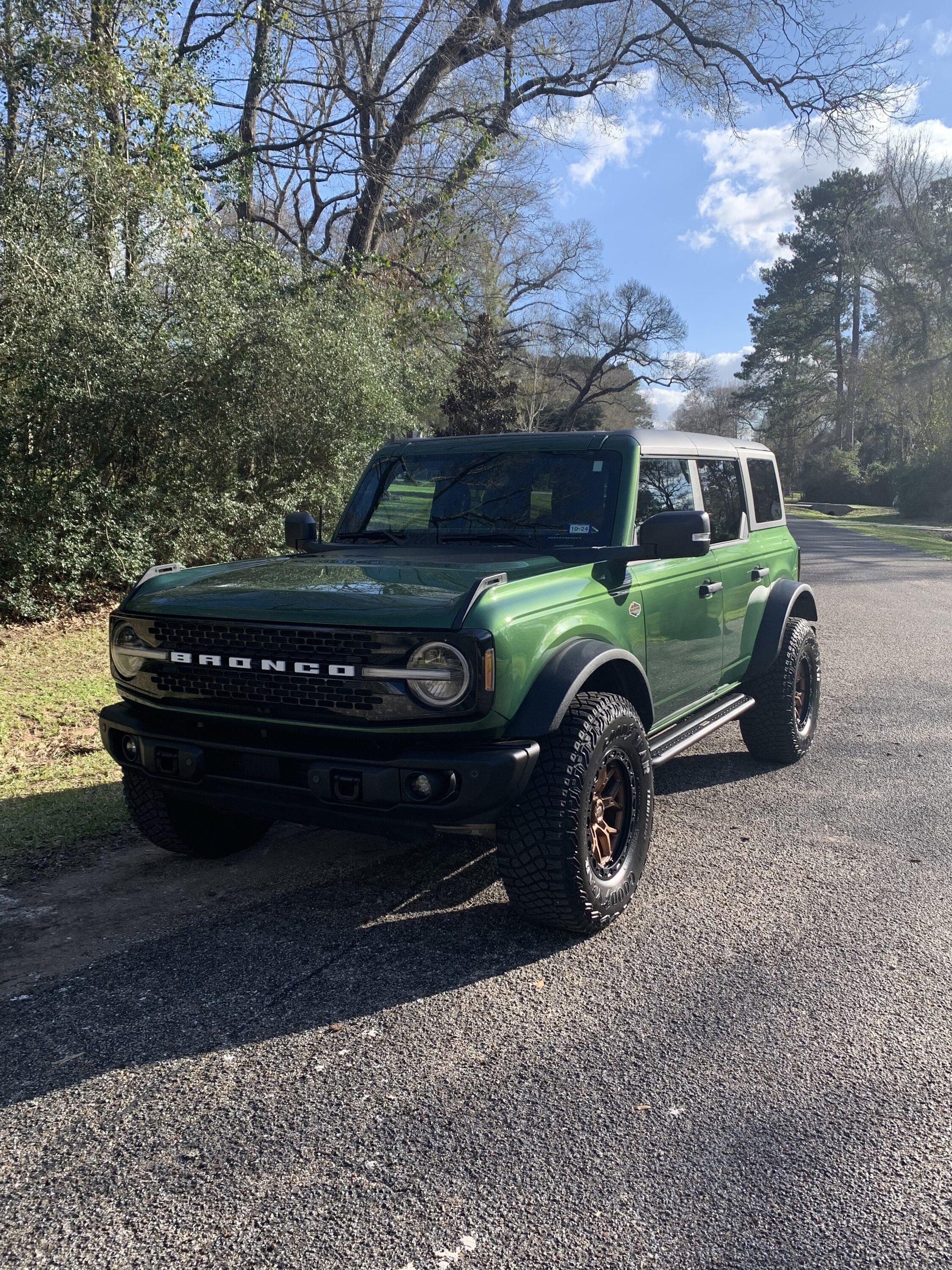 Ford Bronco Show us your installed wheel / tire upgrades here! (Pics) DAE587C9-7300-4C40-A1FA-517DDF92BBDA