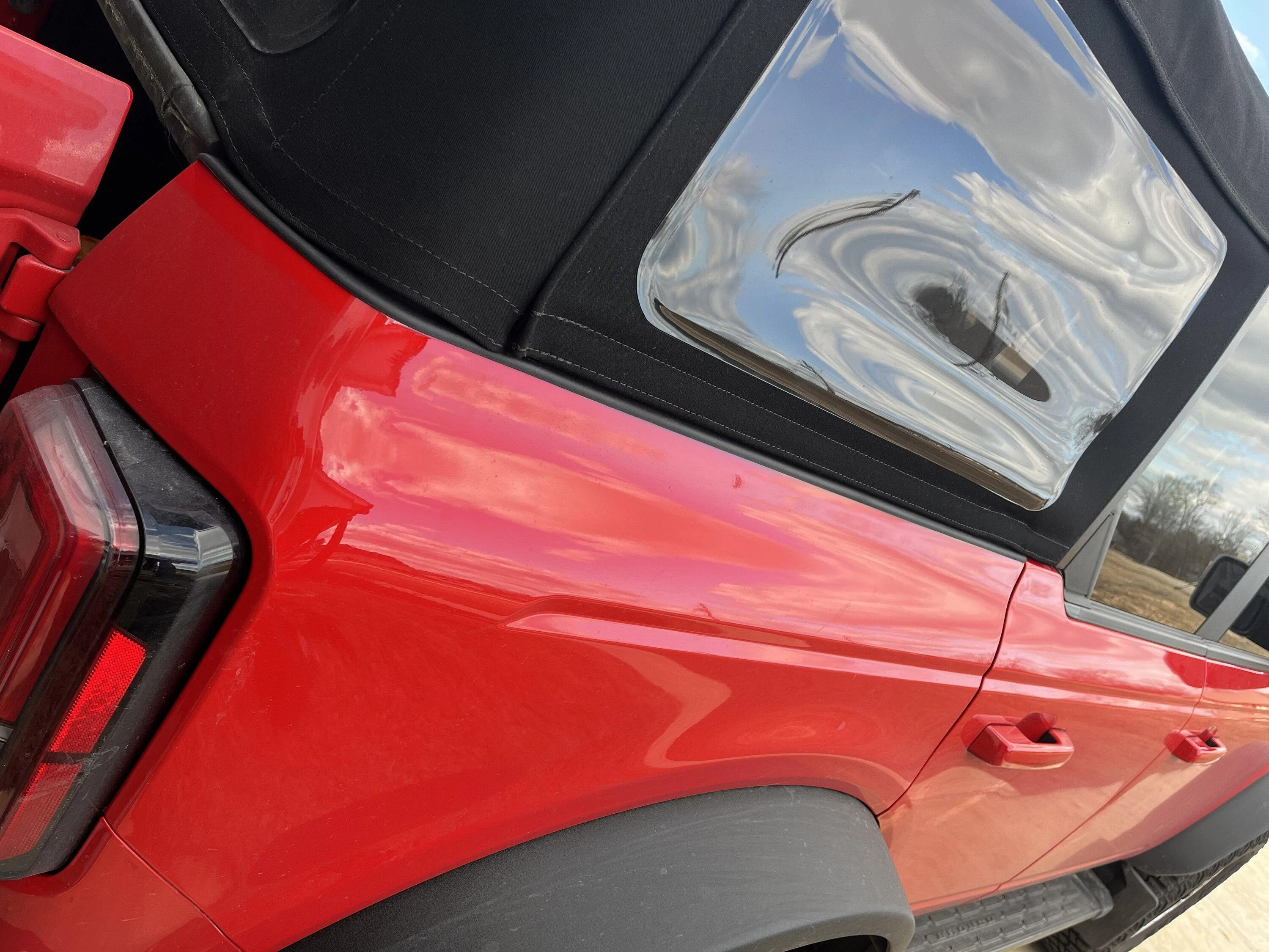 Ford Bronco Soft top Rubbing rear paint 7FE3D7E7-F8A2-47FD-BBA2-8E8E0F528147