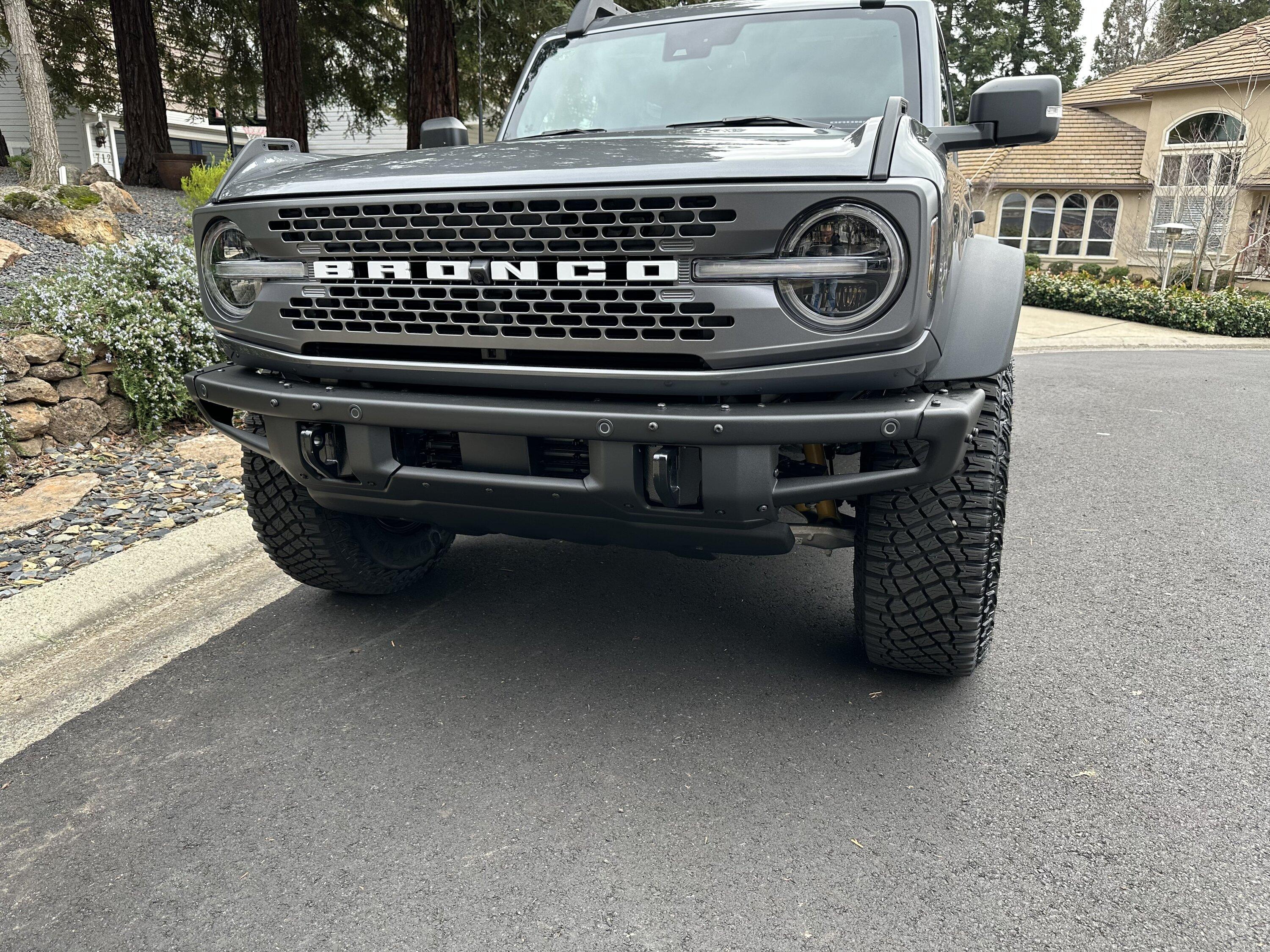 Ford Bronco 2023 Bronco Badlands Sasquatch 1E1B747C-4E1B-45F7-BD90-22388A31C2EB