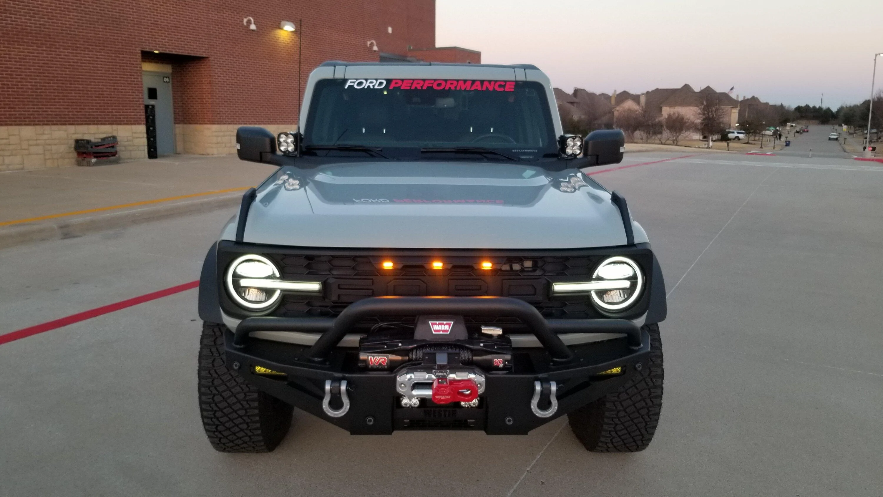 Ford Bronco THE MOD JOURNEY BEGANS! 2023-02-05 18.02.23