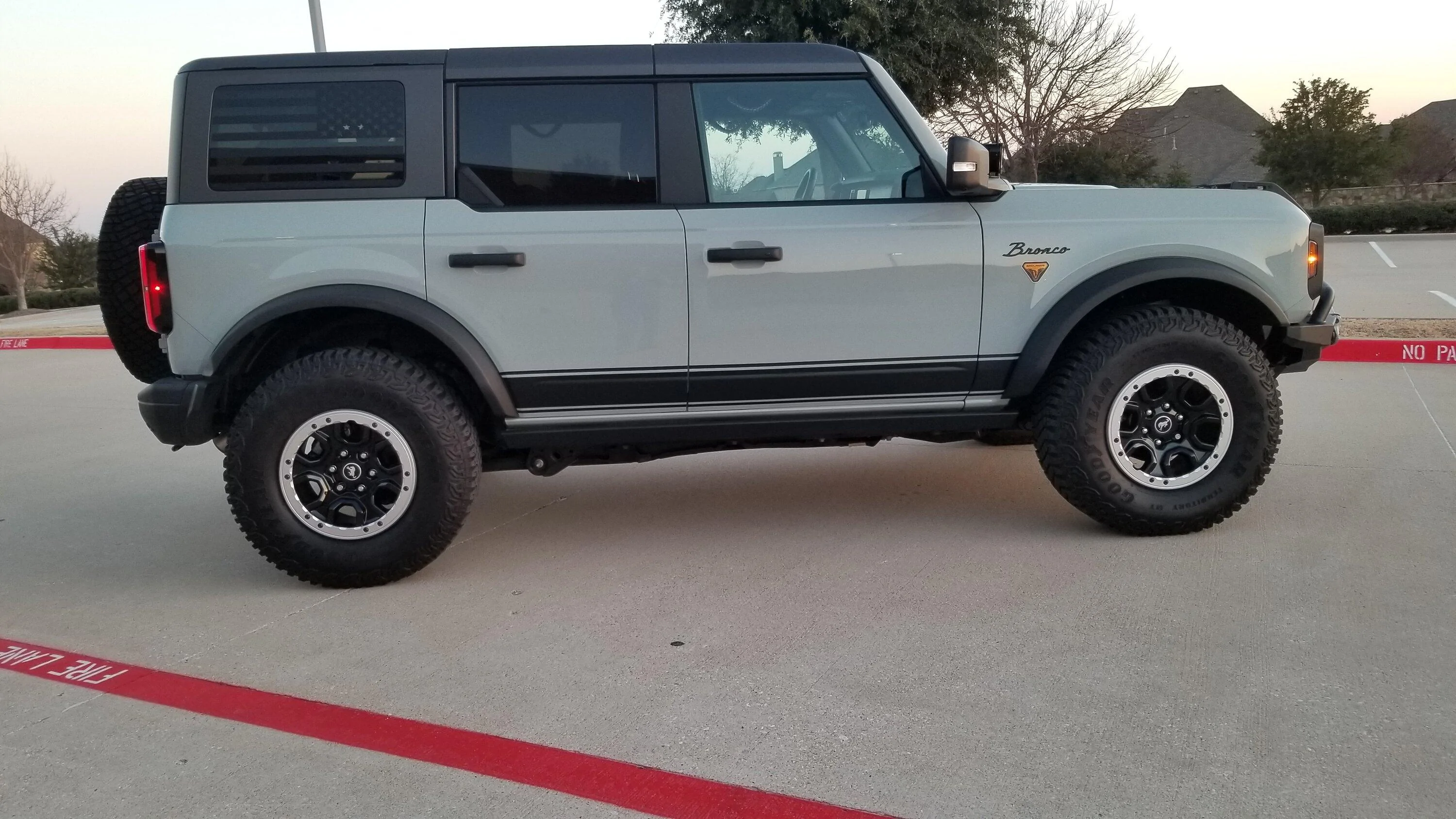 Ford Bronco THE MOD JOURNEY BEGANS! 2023-02-05 18.02.10