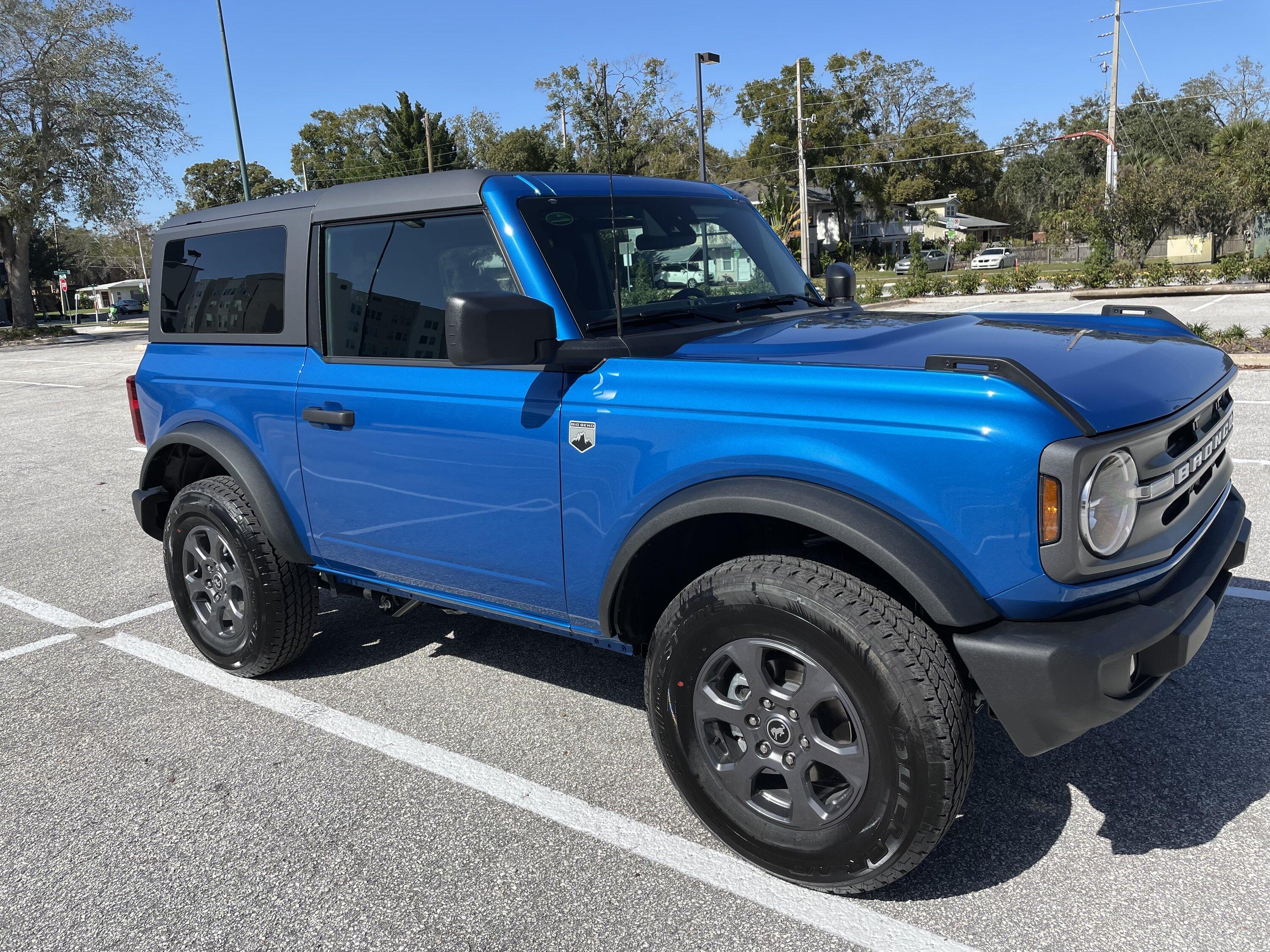 Ford Bronco 12/19/2022 build week group 39302104-5982-4788-8BC3-1F957E21B9CF