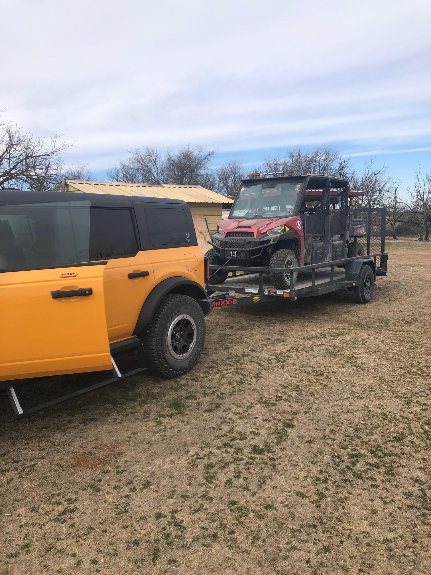 Ford Bronco Towed 6x12 cargo trailer with ease! bronco B