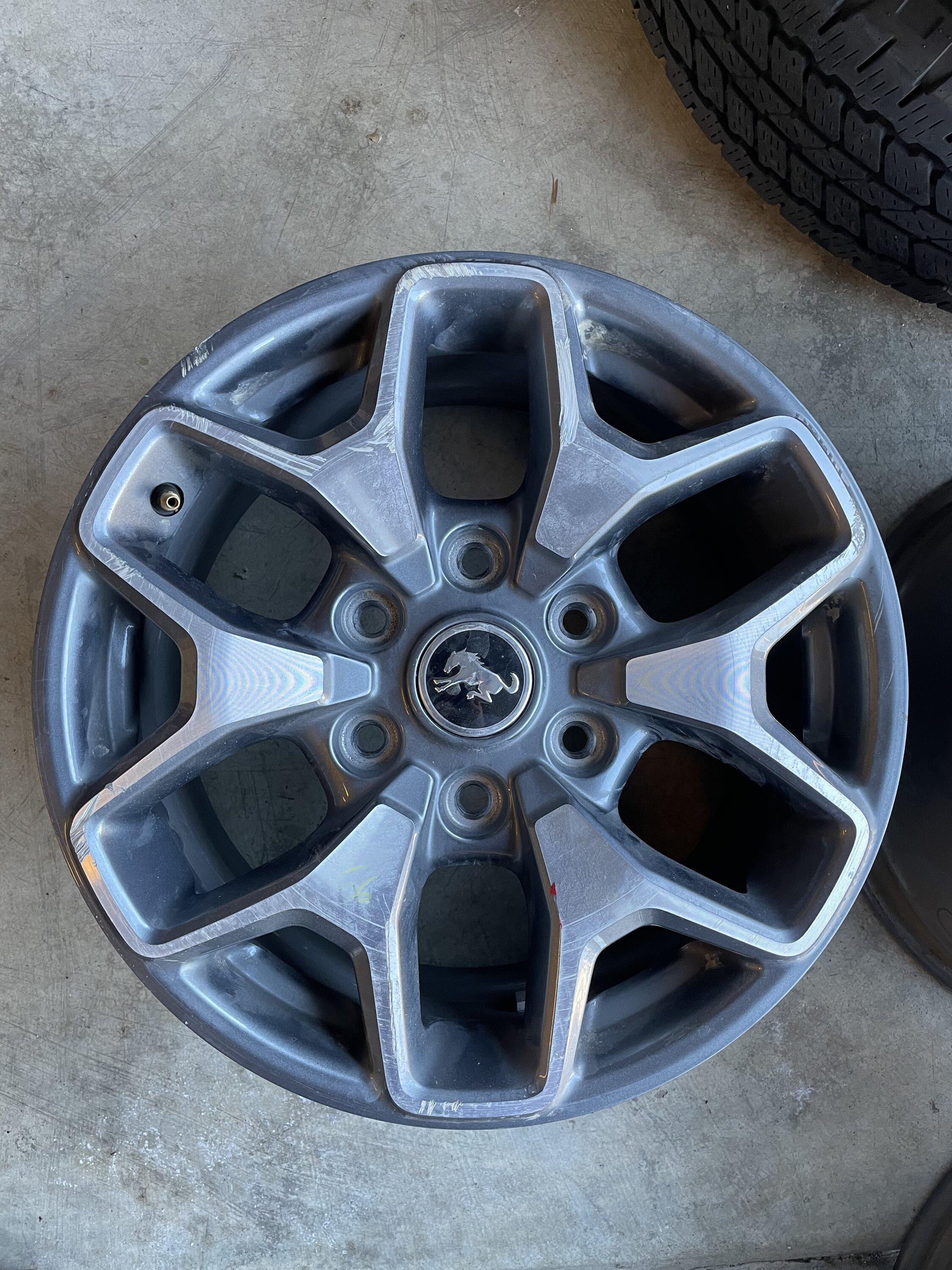 Ford Bronco Badlands Rims $100 9F745284-91D2-4924-BE64-0D96D4B7EE18
