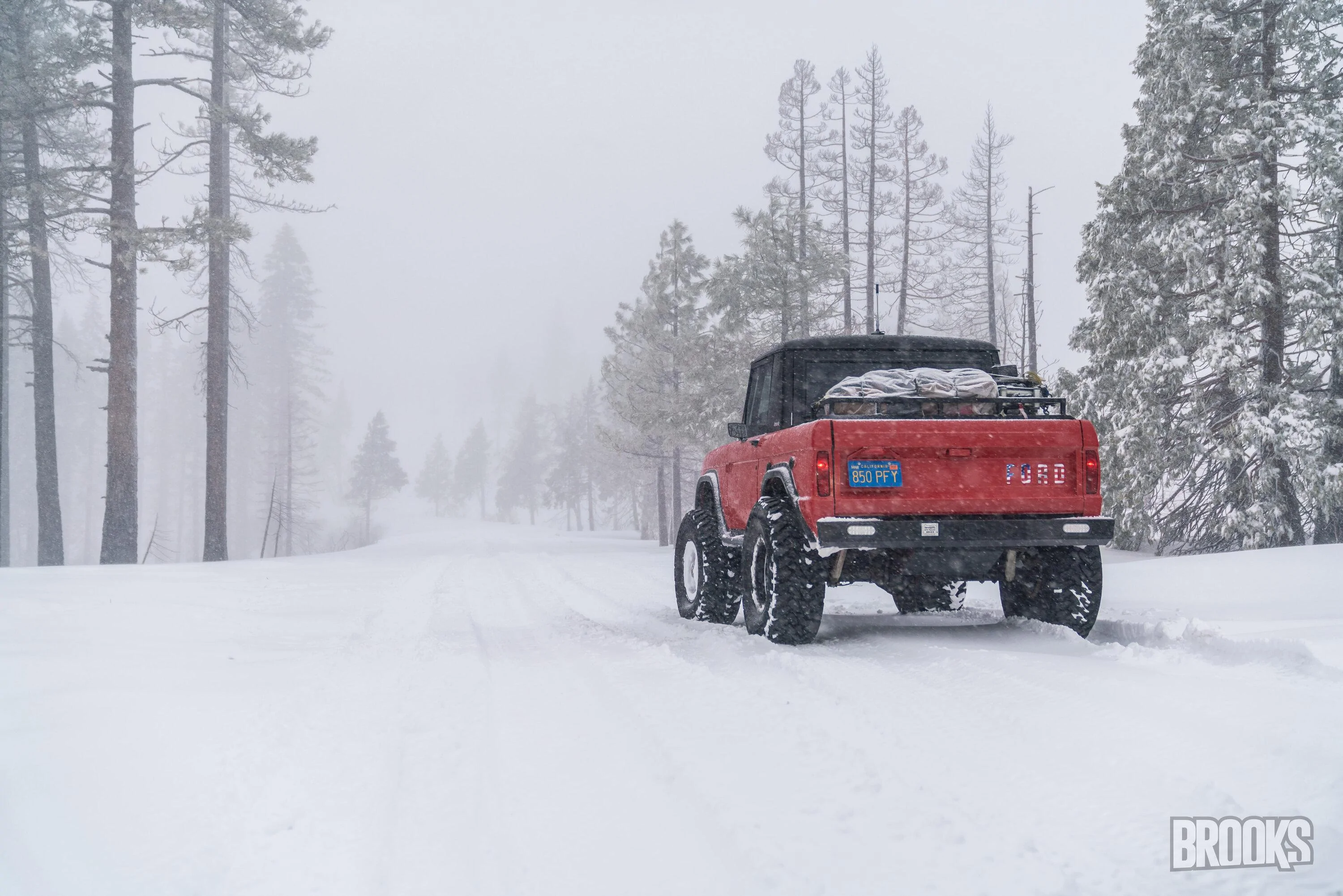 Ford Bronco More play in the snow ... Gold Country Broncos MJB01369