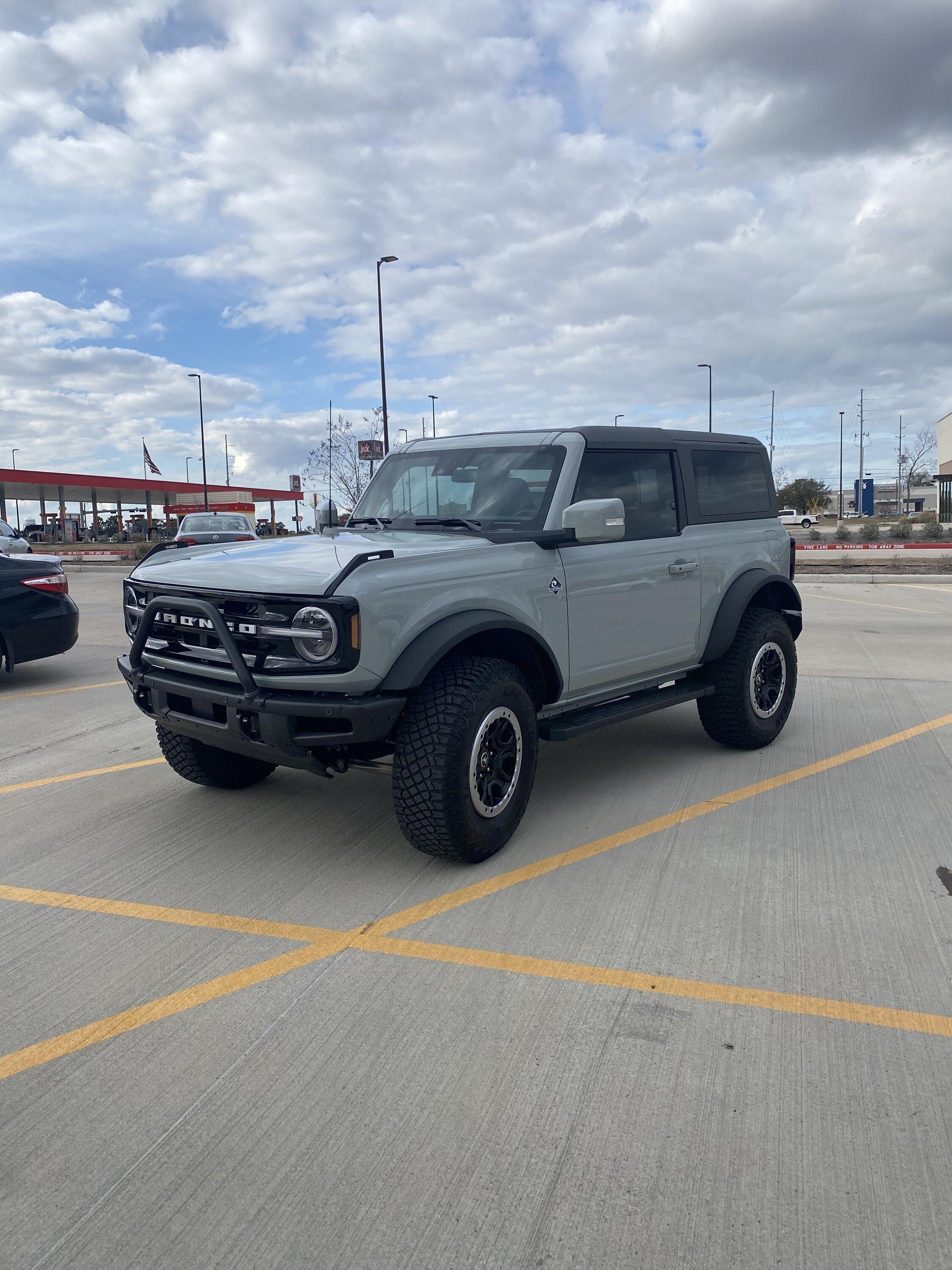 Ford Bronco 12/19/2022 build week group 84B13D03-FE99-4E5F-B584-A9B6EF47A8A7