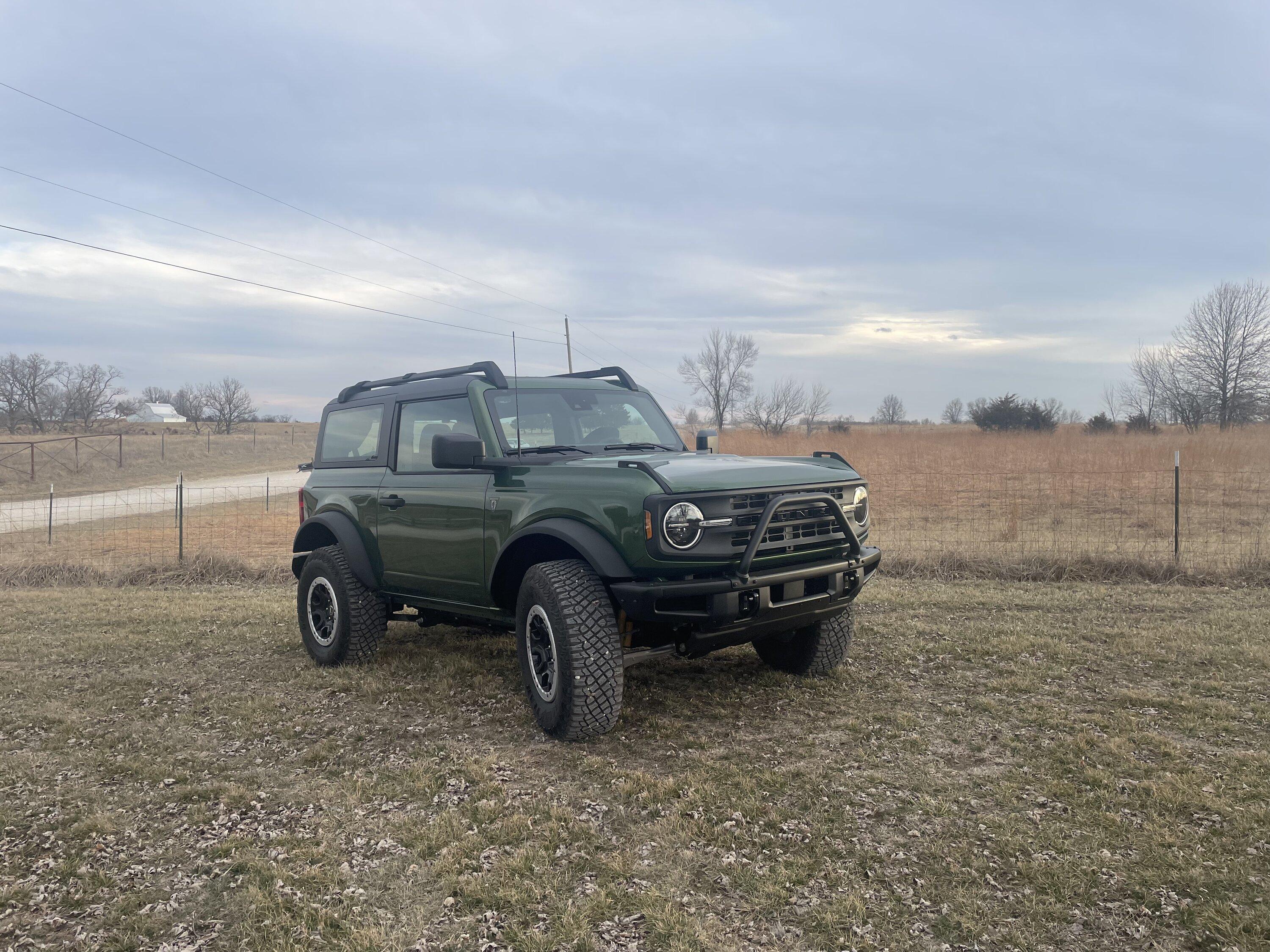 Ford Bronco 12/19/2022 build week group E0DEBB7B-EE29-4E53-BF2B-E146476A3085