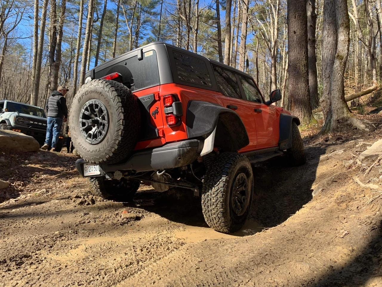 Ford Bronco CODE ORANGE Bronco RAPTOR Photos Thread IMG_2656.JPG